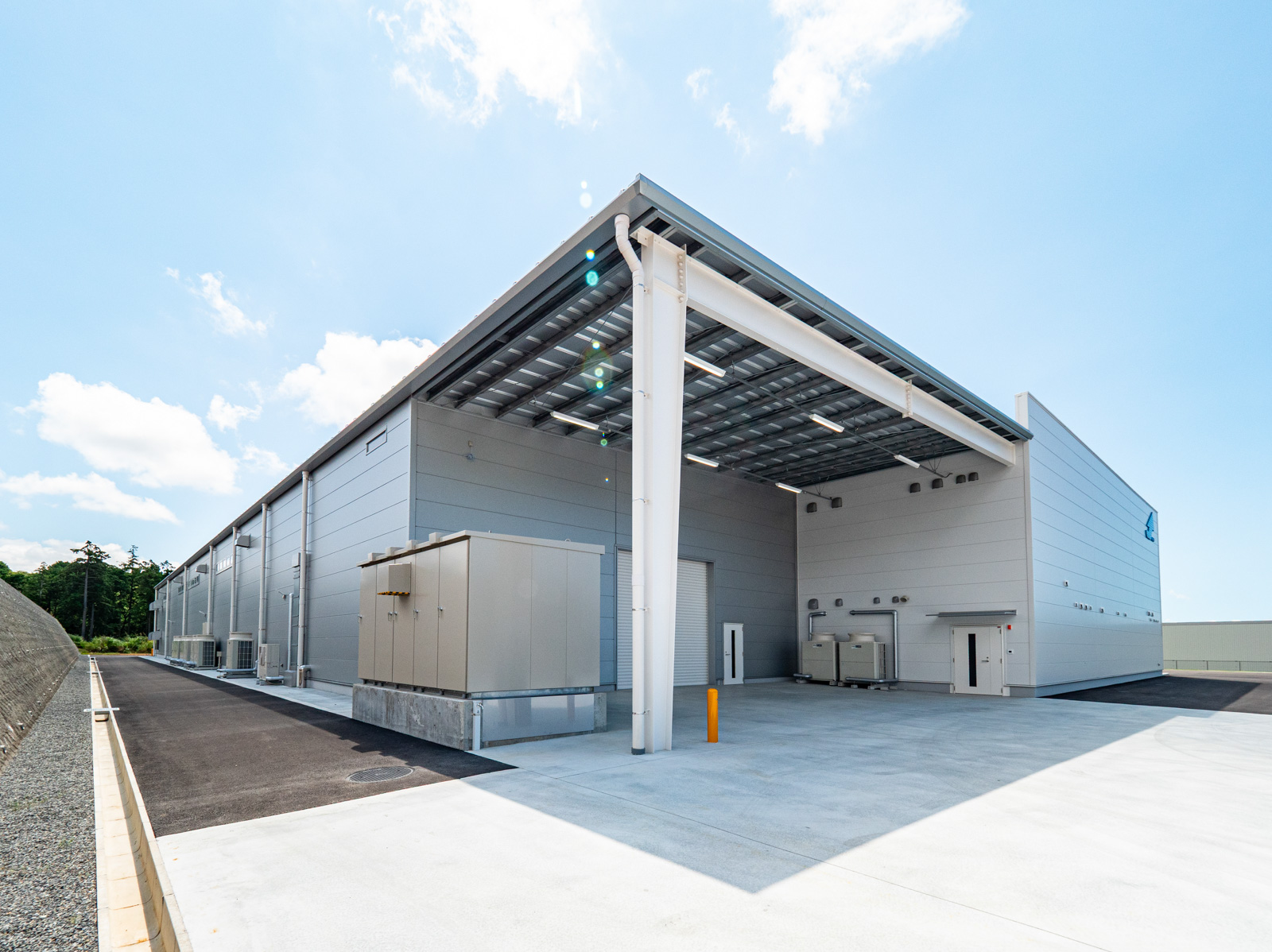 Exterior-5.JPG