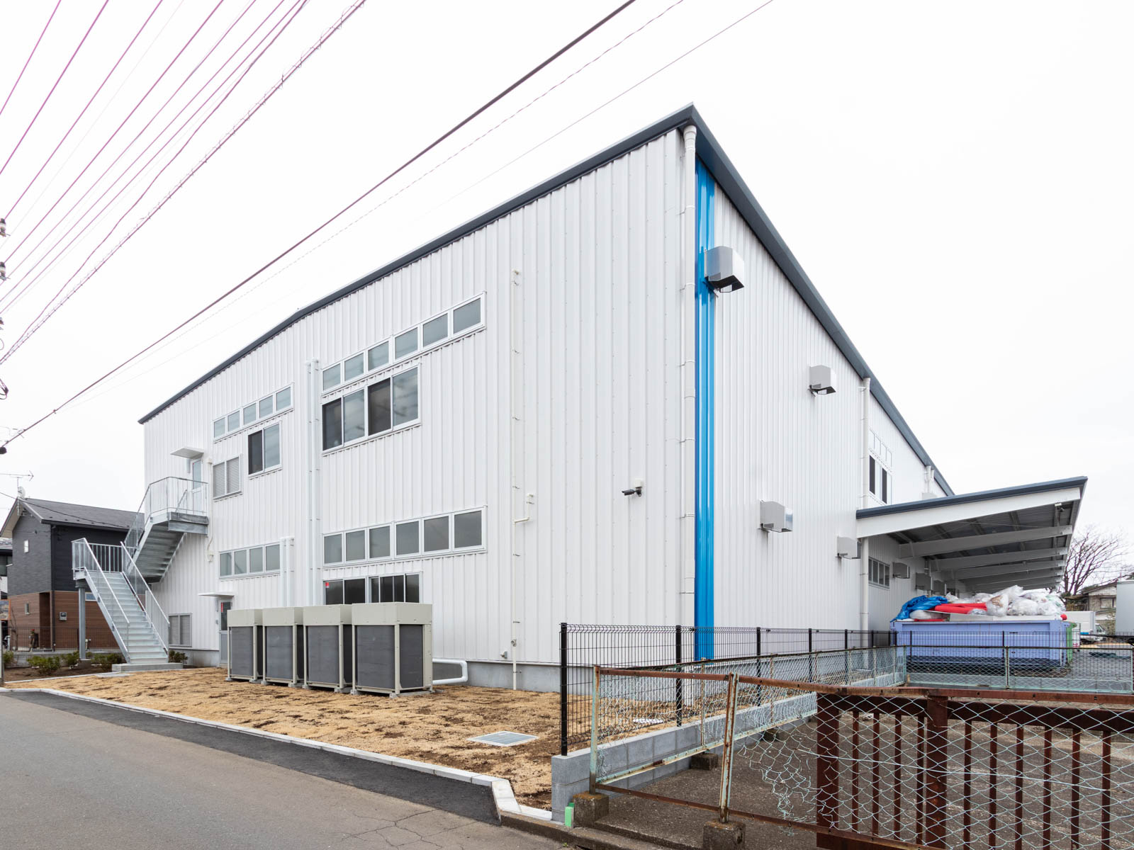 Exterior-5.JPG