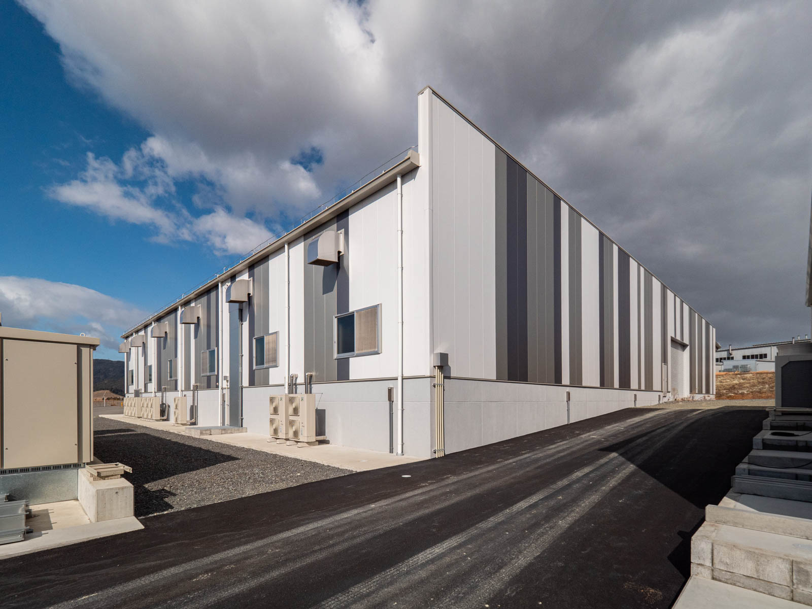 Exterior-5.JPG