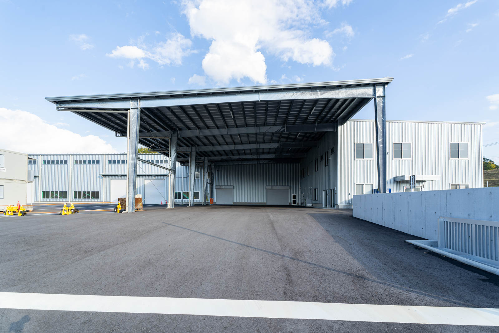 Exterior-5.JPG
