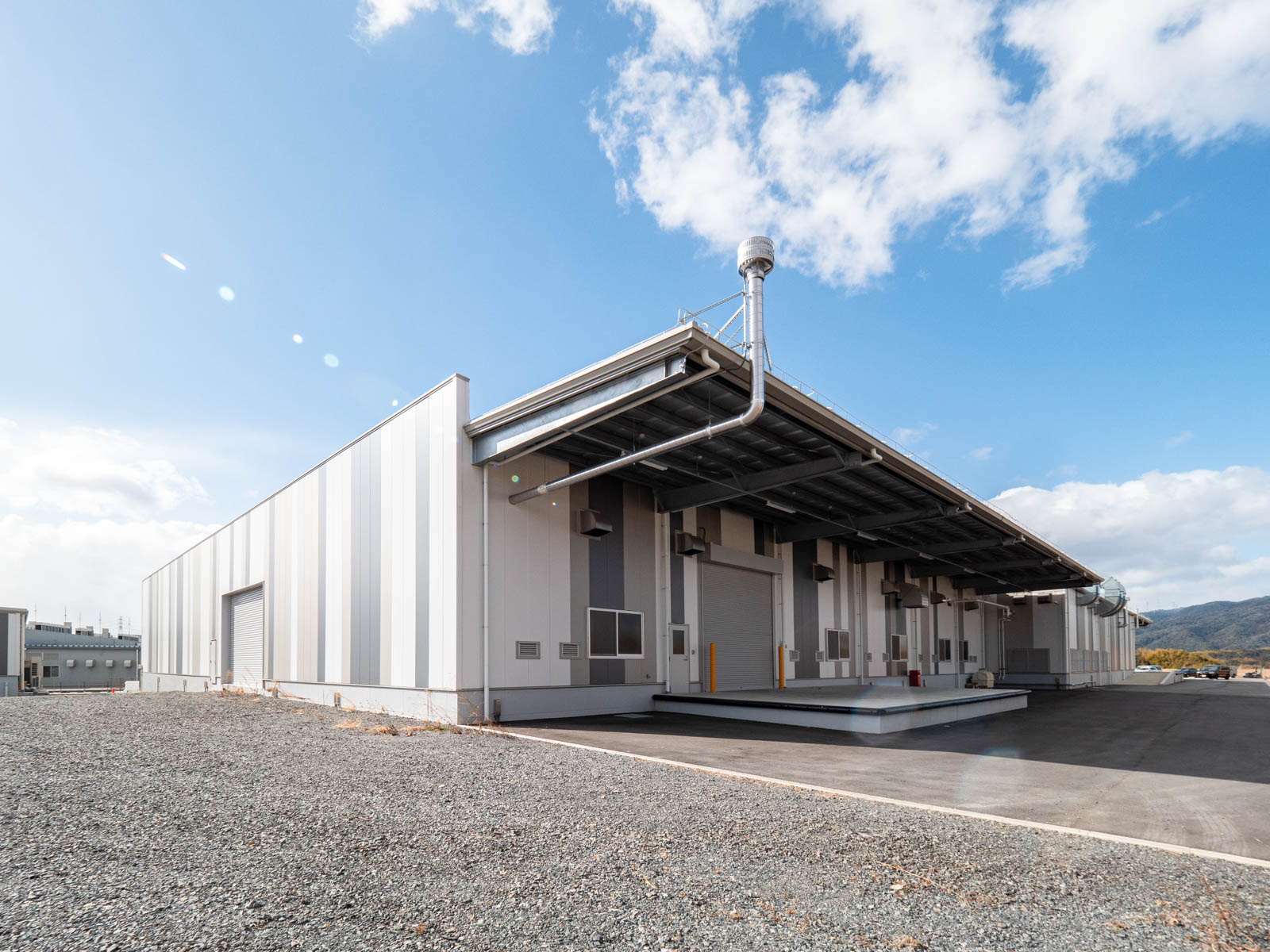 Exterior-5.JPG