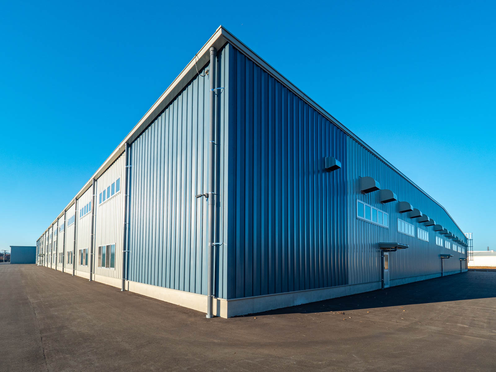Exterior-5.JPG