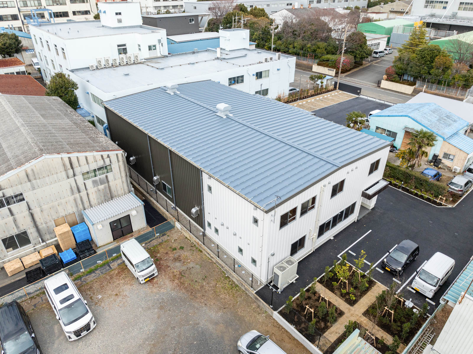 Exterior-3.JPG