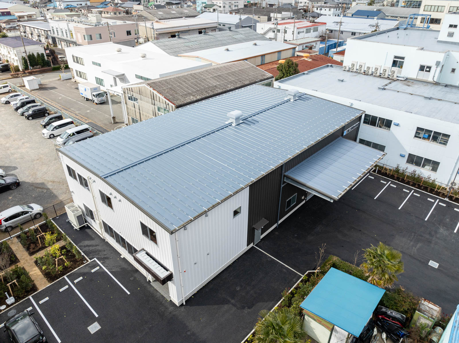 Exterior-4.JPG