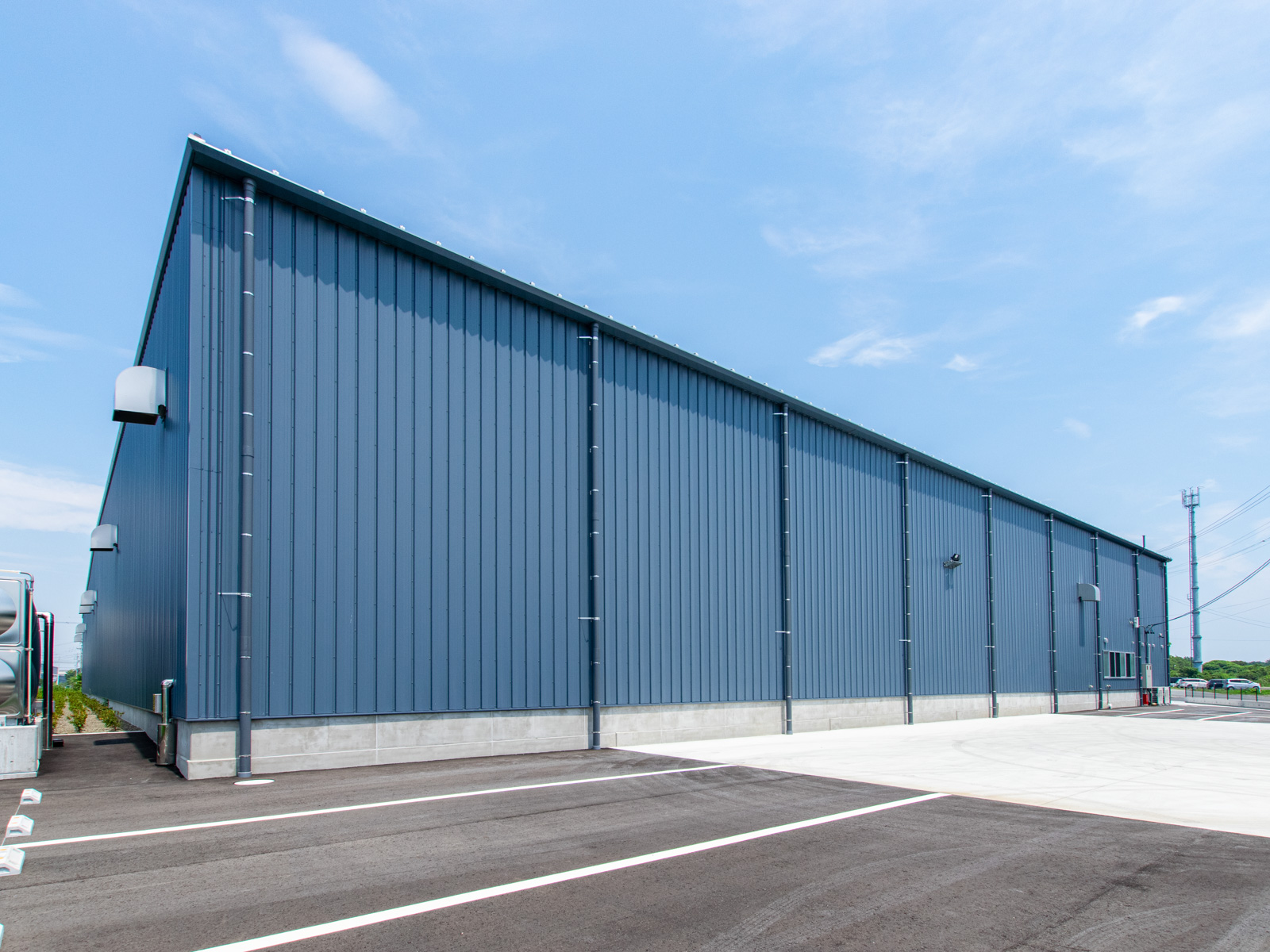 Exterior-4.JPG