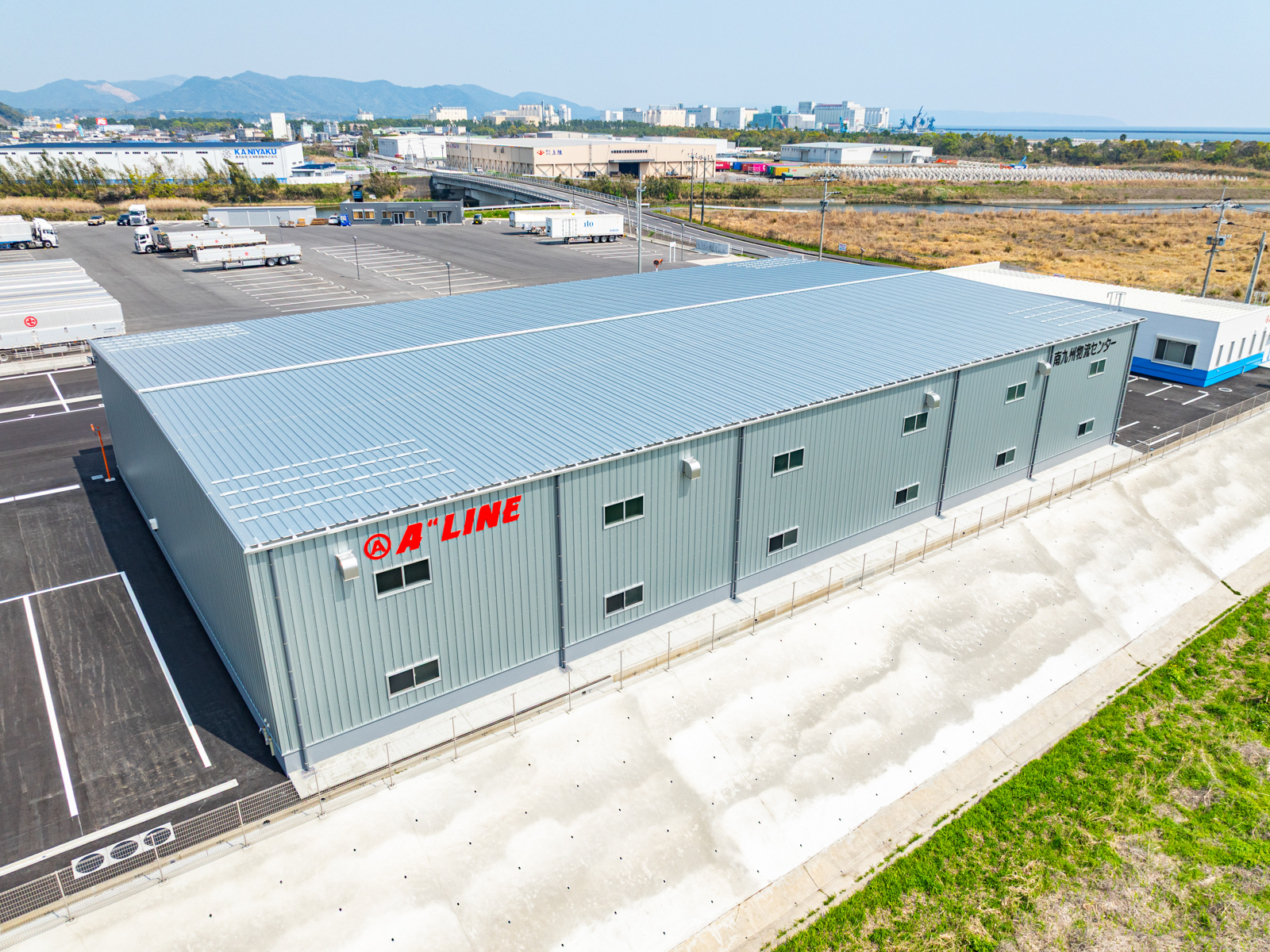 Exterior-3.JPG