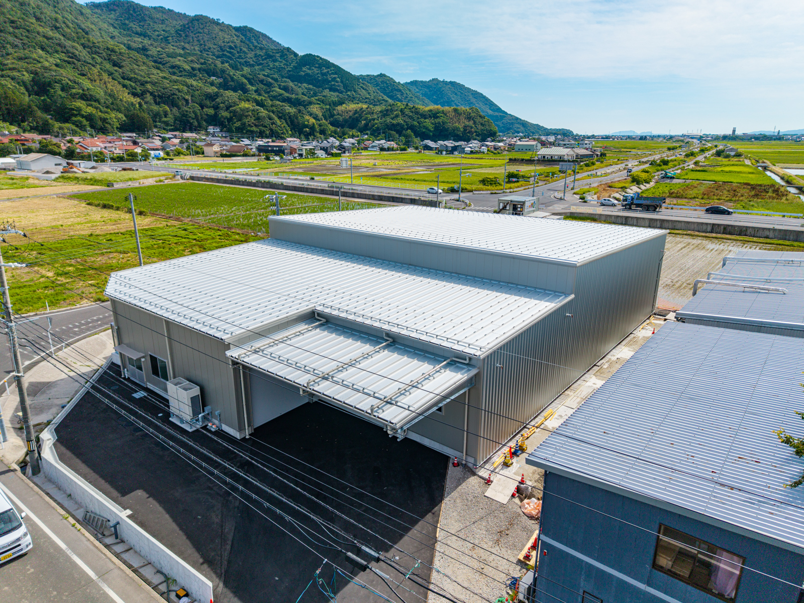 Exterior-1.JPG