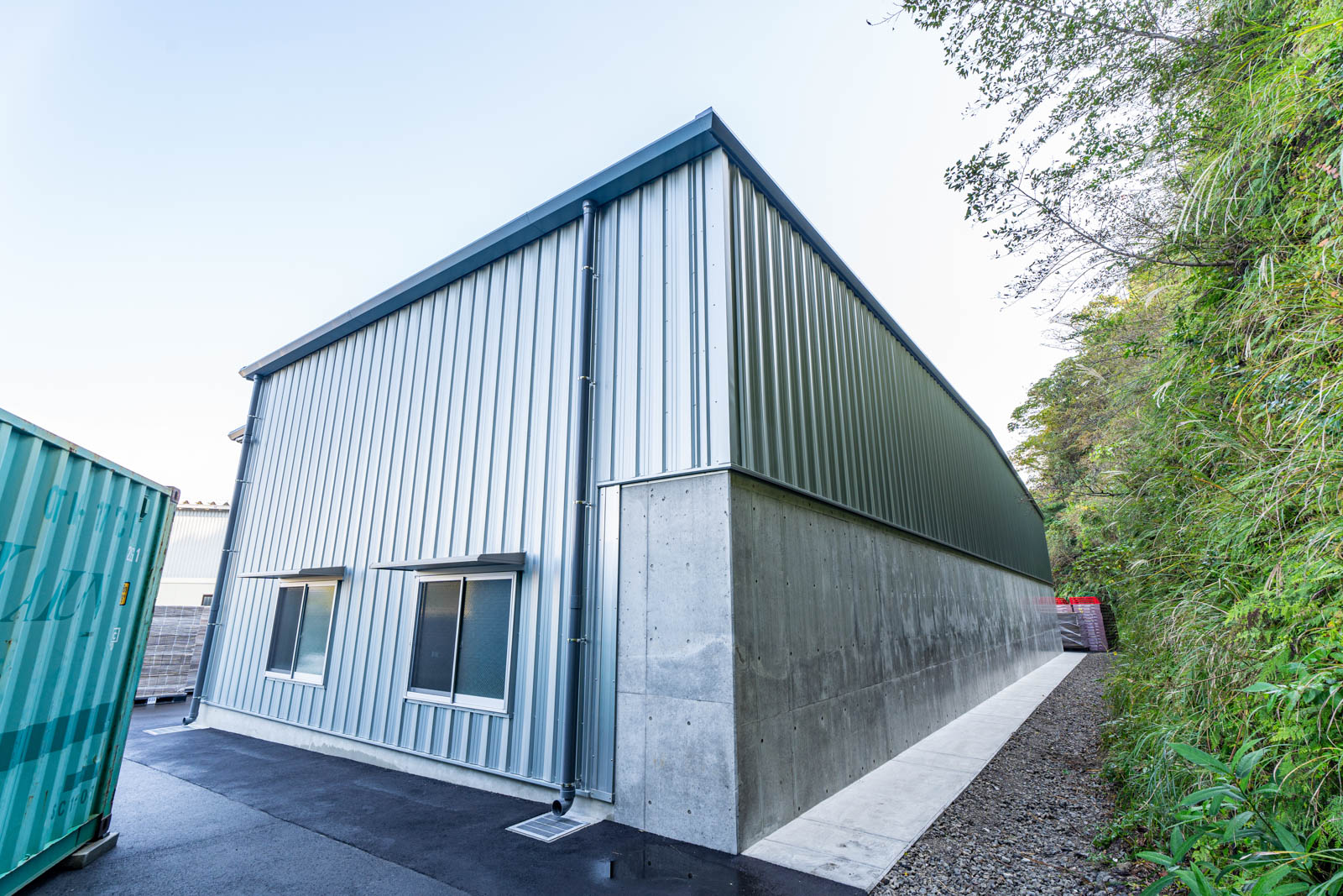 Exterior-5.JPG