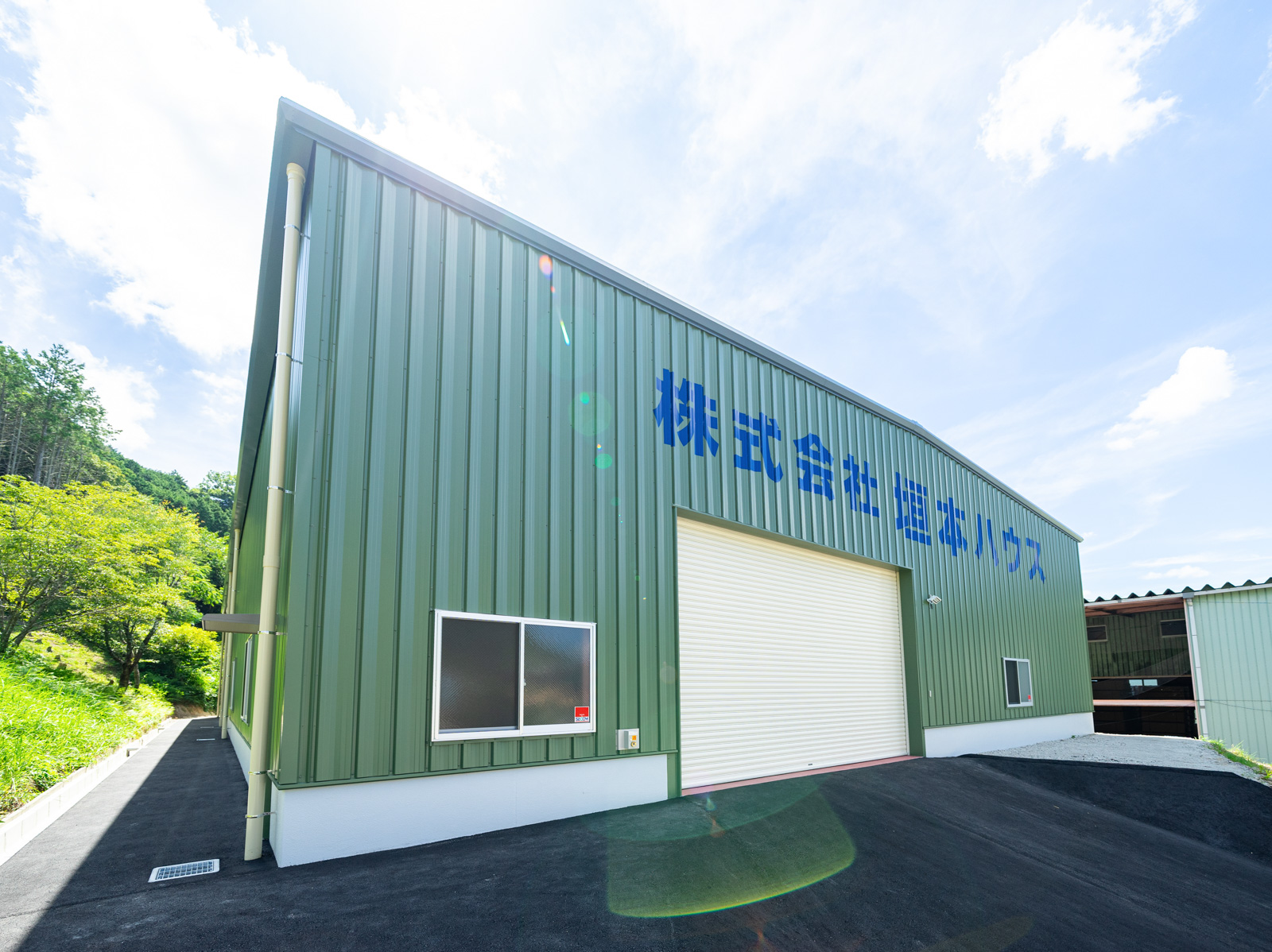 Exterior-5.JPG