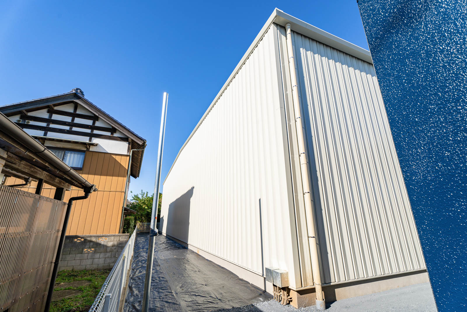 Exterior-5.JPG