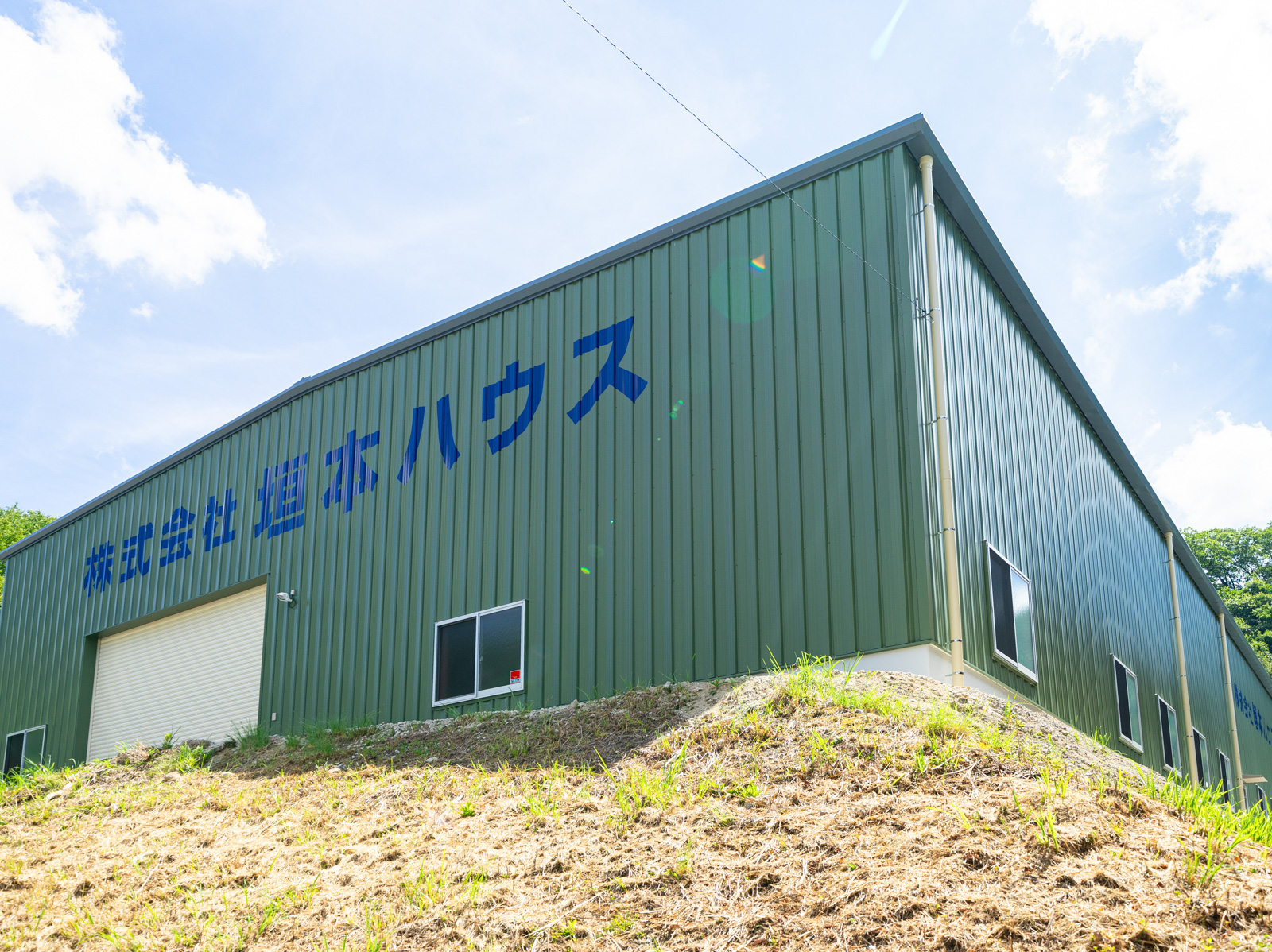 Exterior-5.JPG