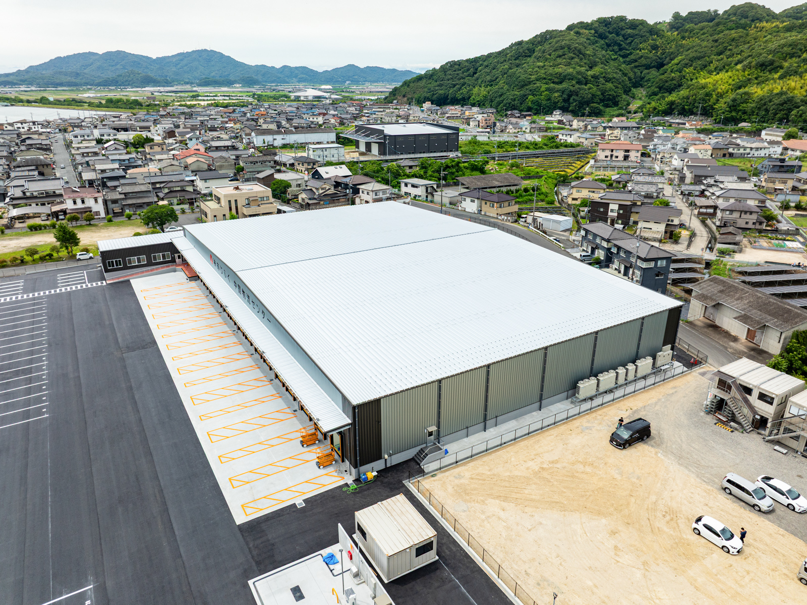 Exterior-2.JPG