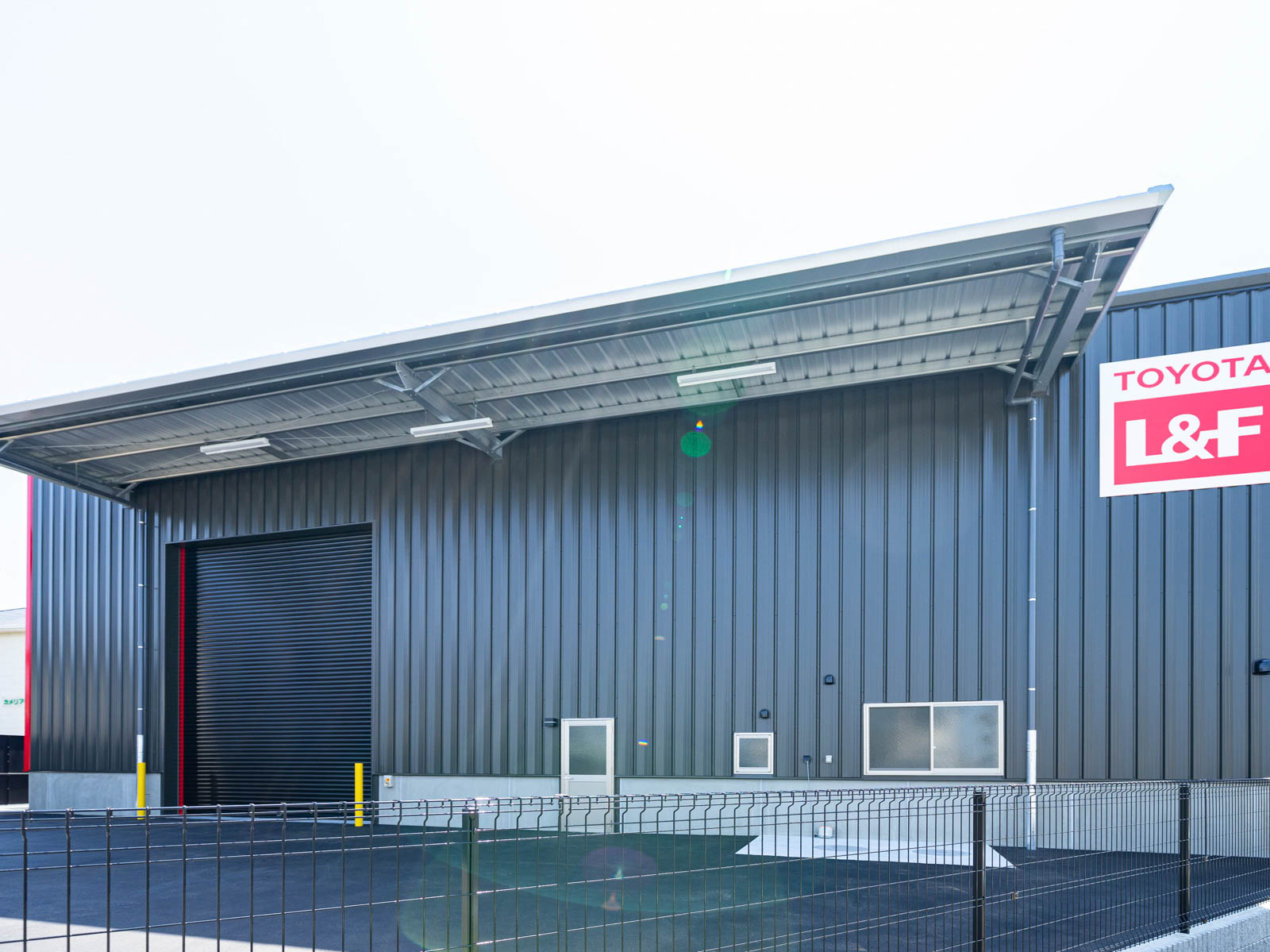 Exterior-5.JPG
