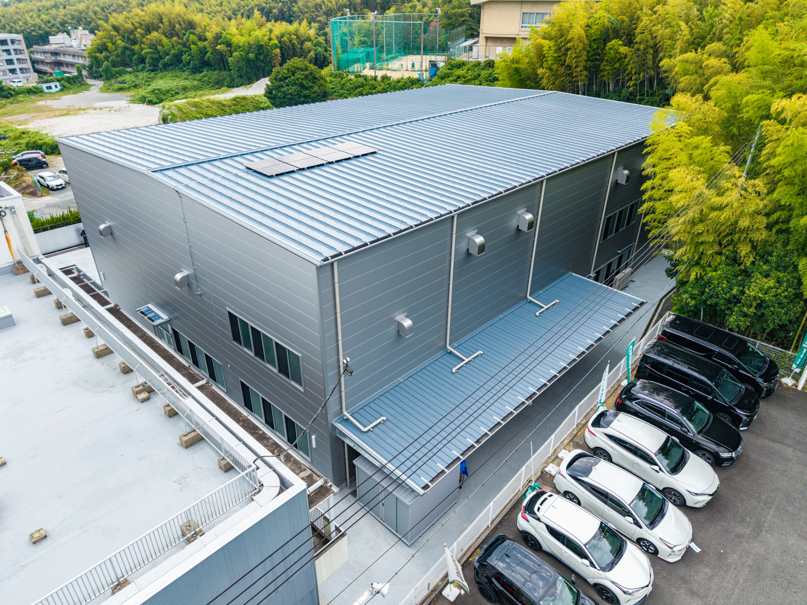 Exterior-4.JPG