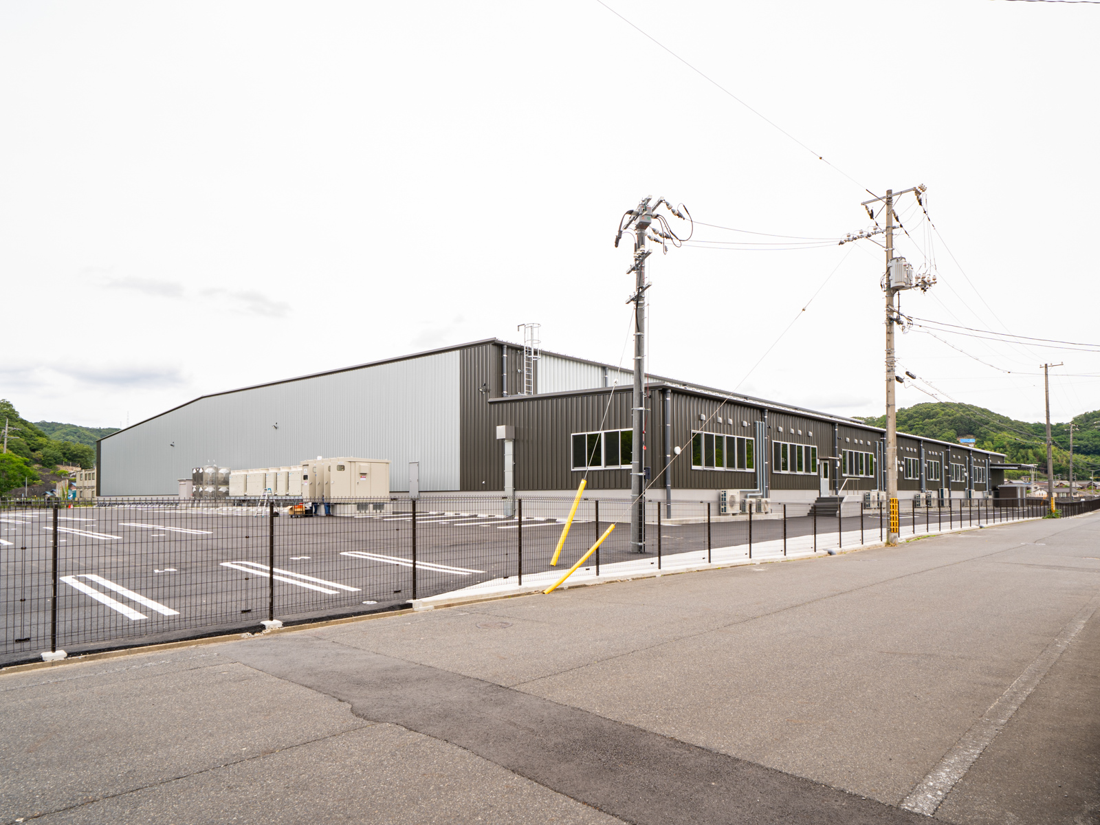 Exterior-4.JPG