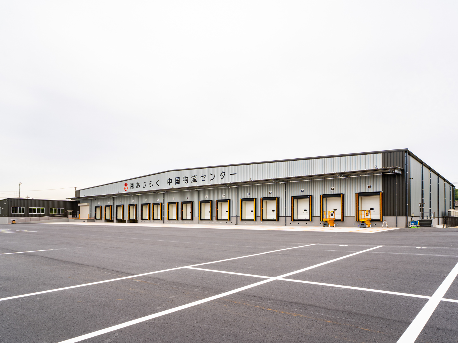 Exterior-3.JPG