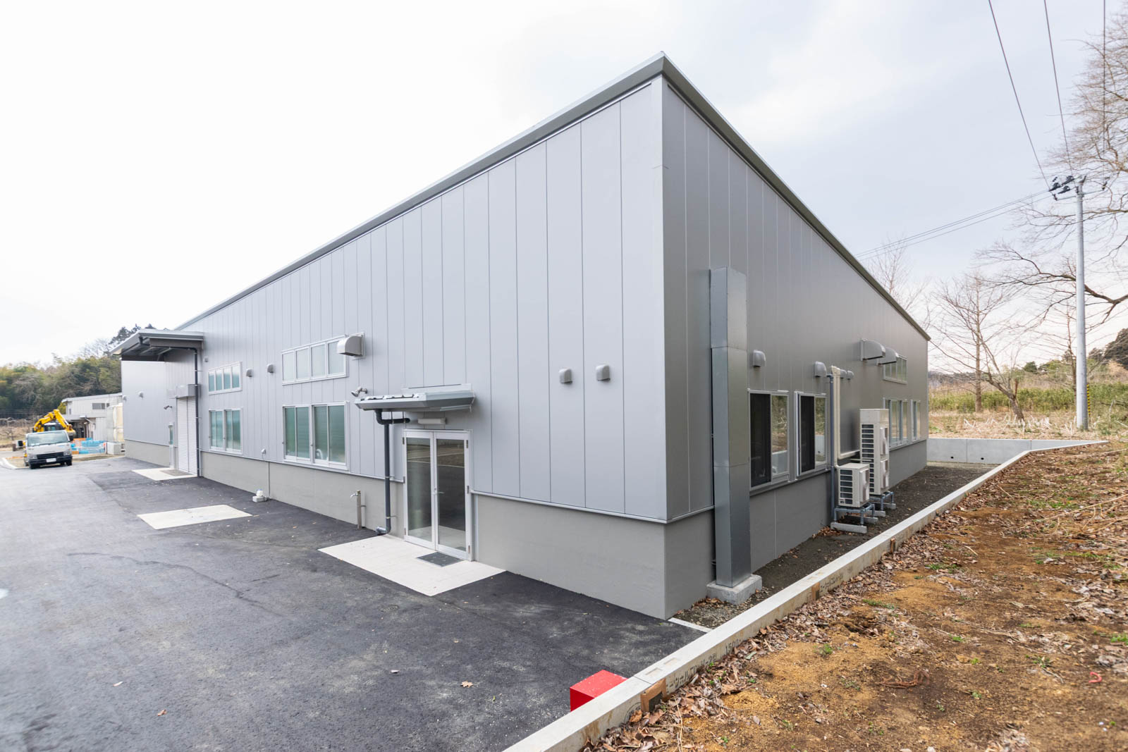 Exterior-5.JPG