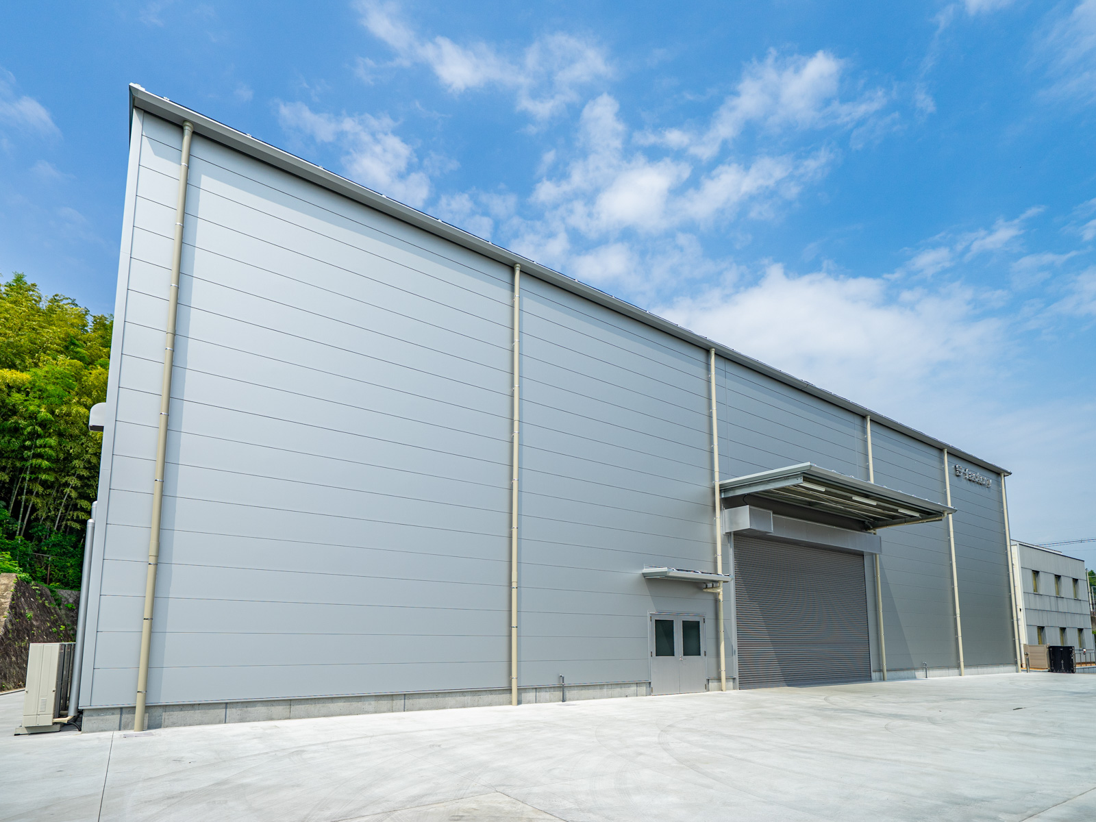 Exterior-3.JPG