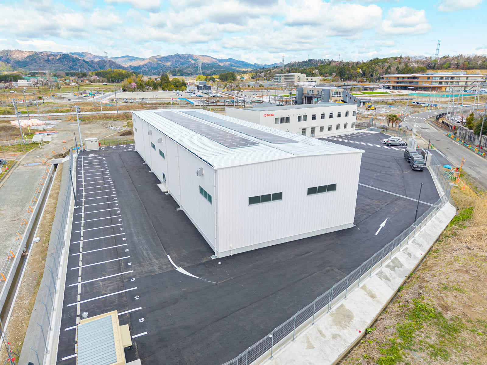 Exterior-4.JPG