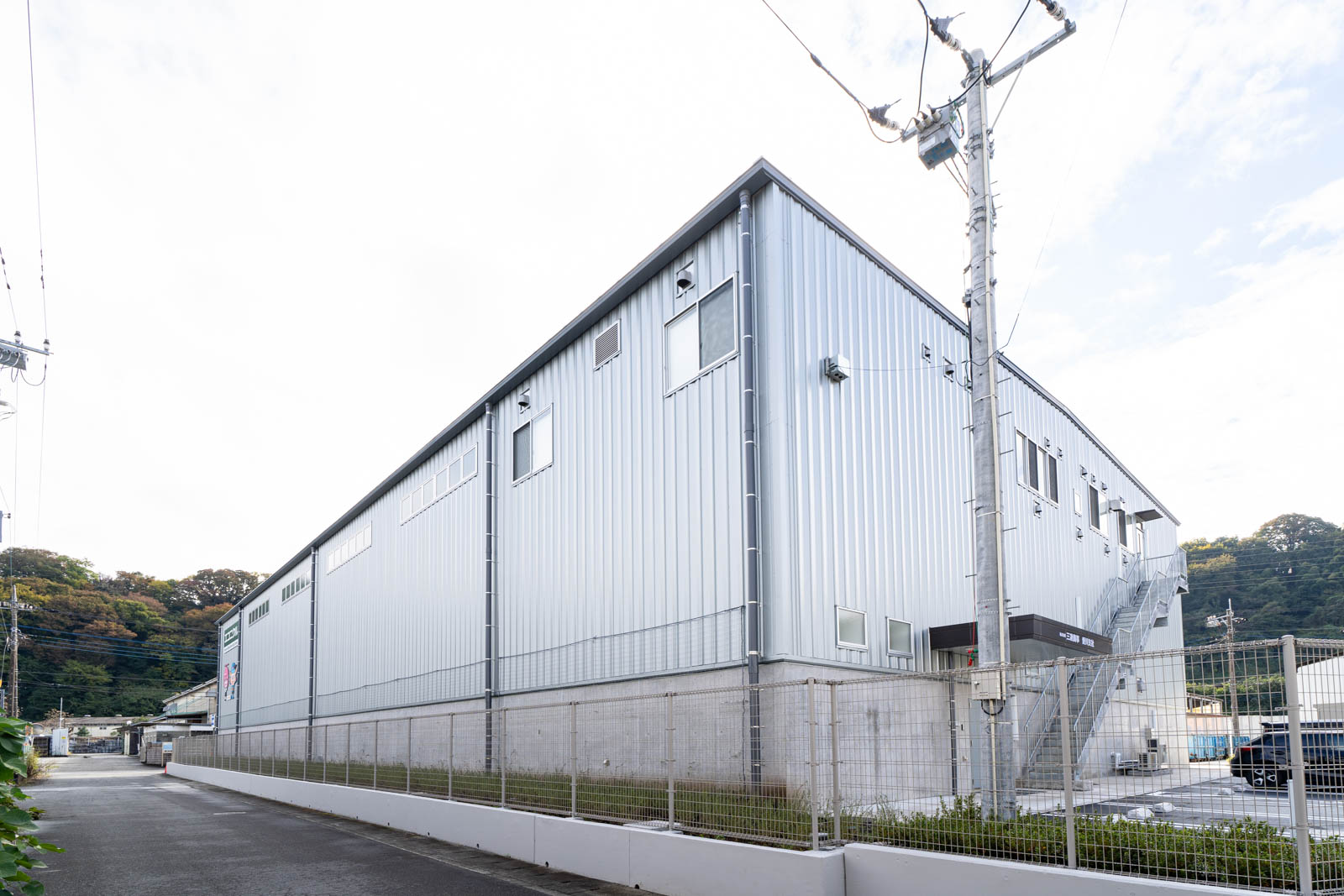 Exterior-5.JPG