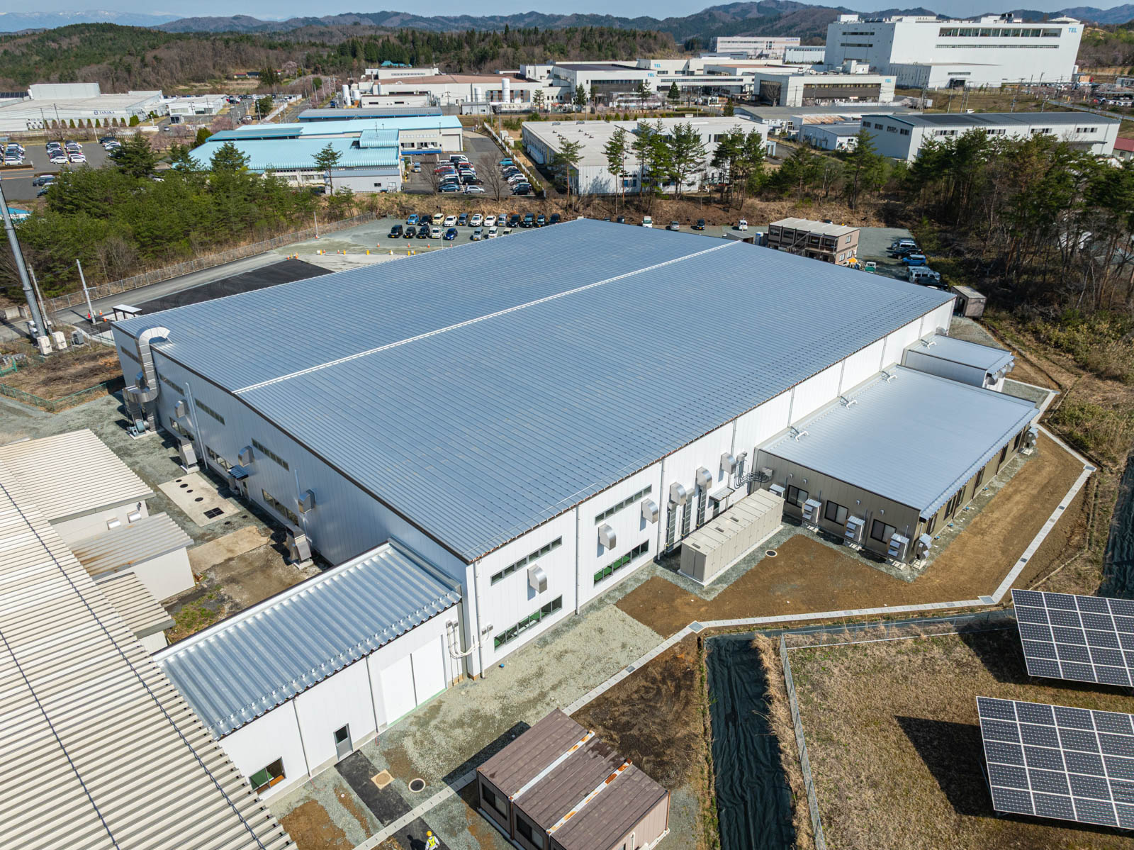 Exterior-3.JPG