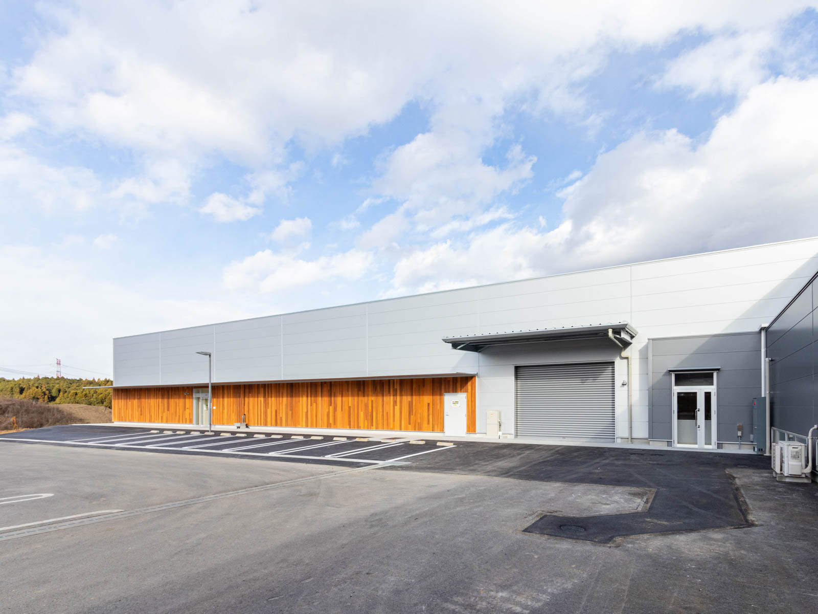 Exterior-5.JPG