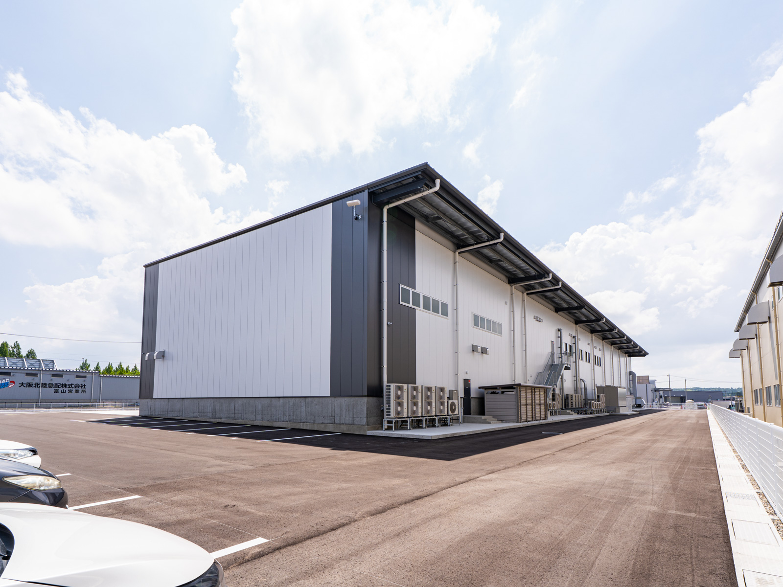 Exterior-4.JPG
