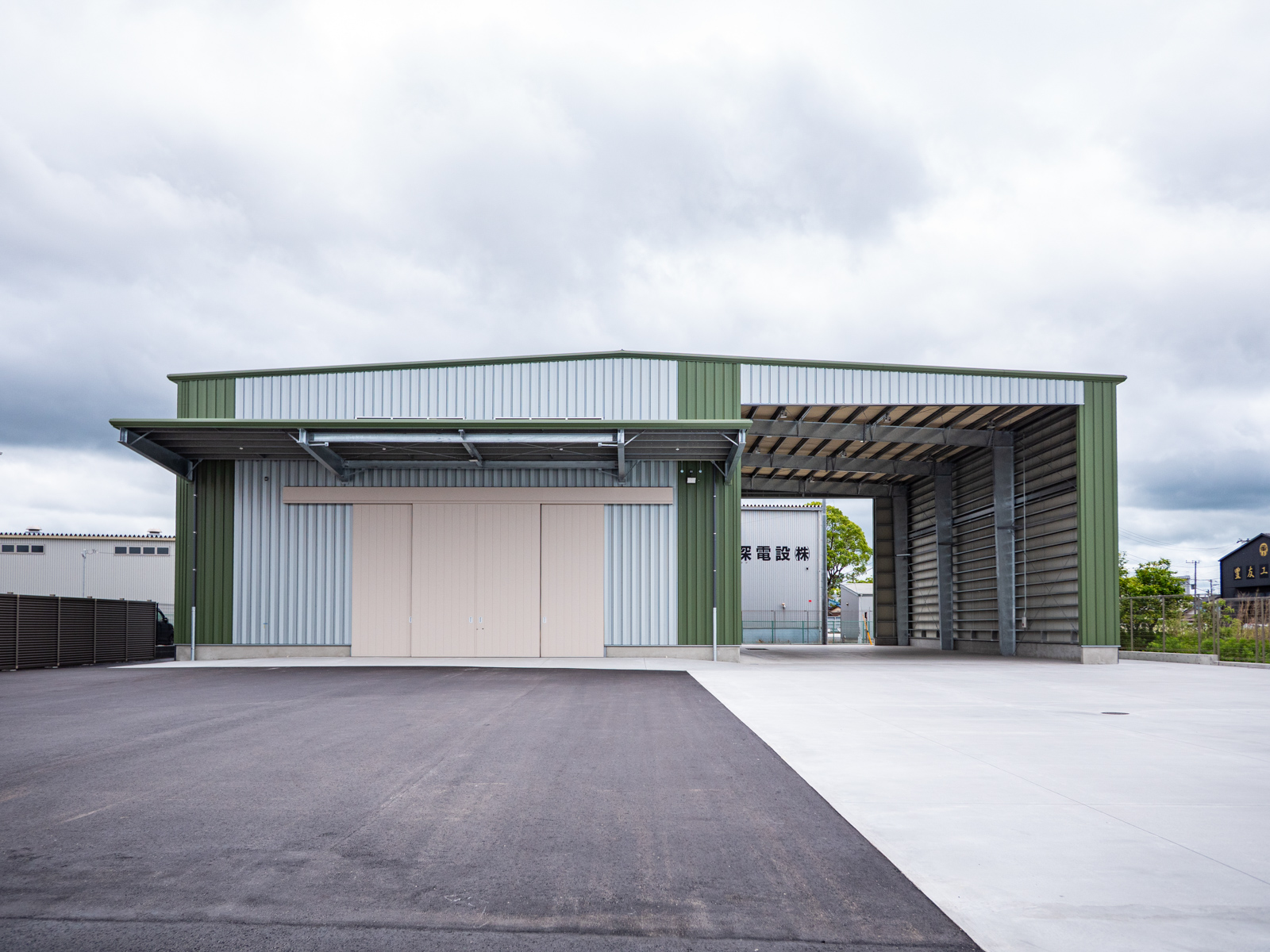 Exterior-5.JPG