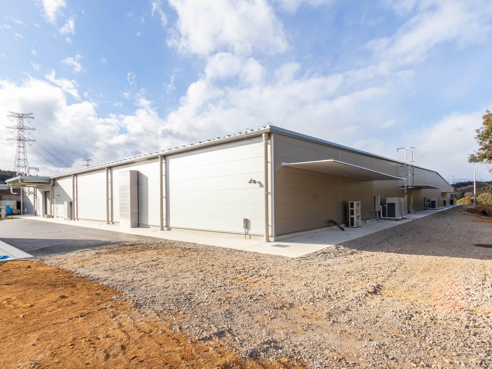 Exterior-5.JPG