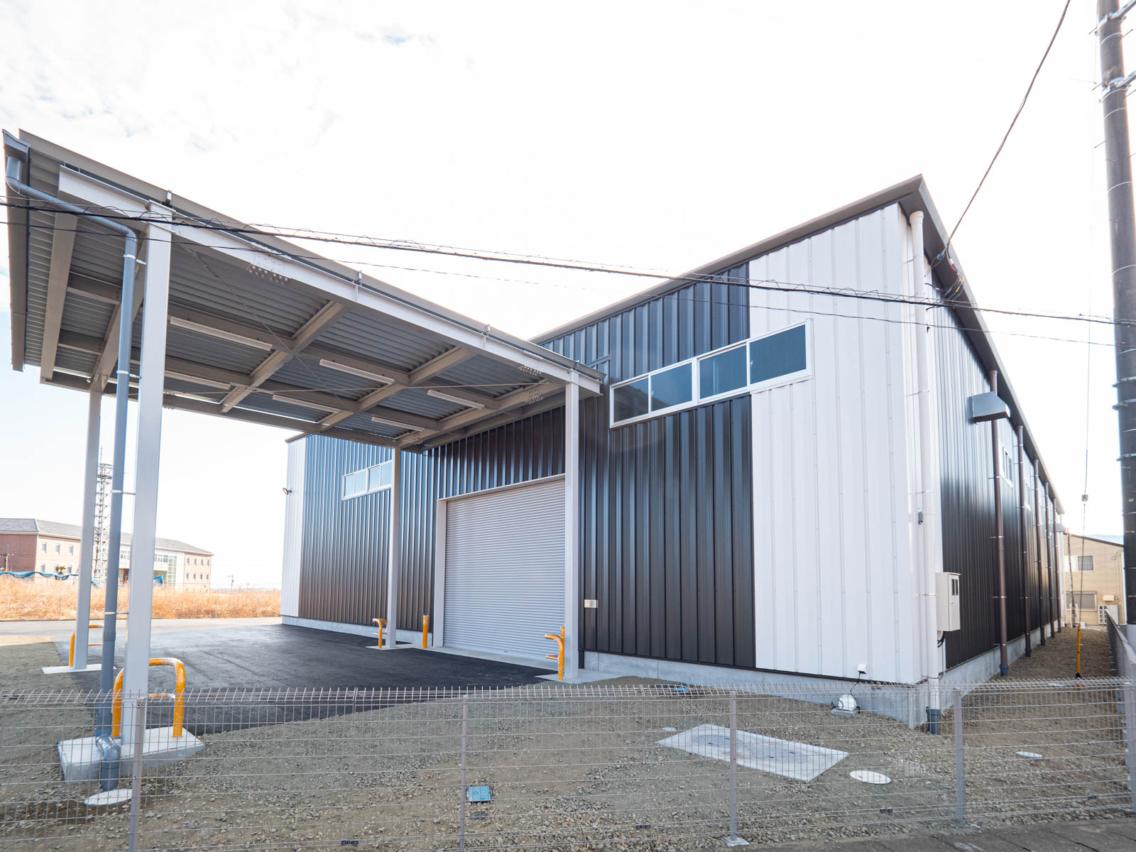 Exterior-5.JPG