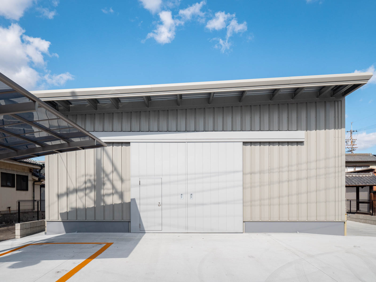 Exterior-5.JPG