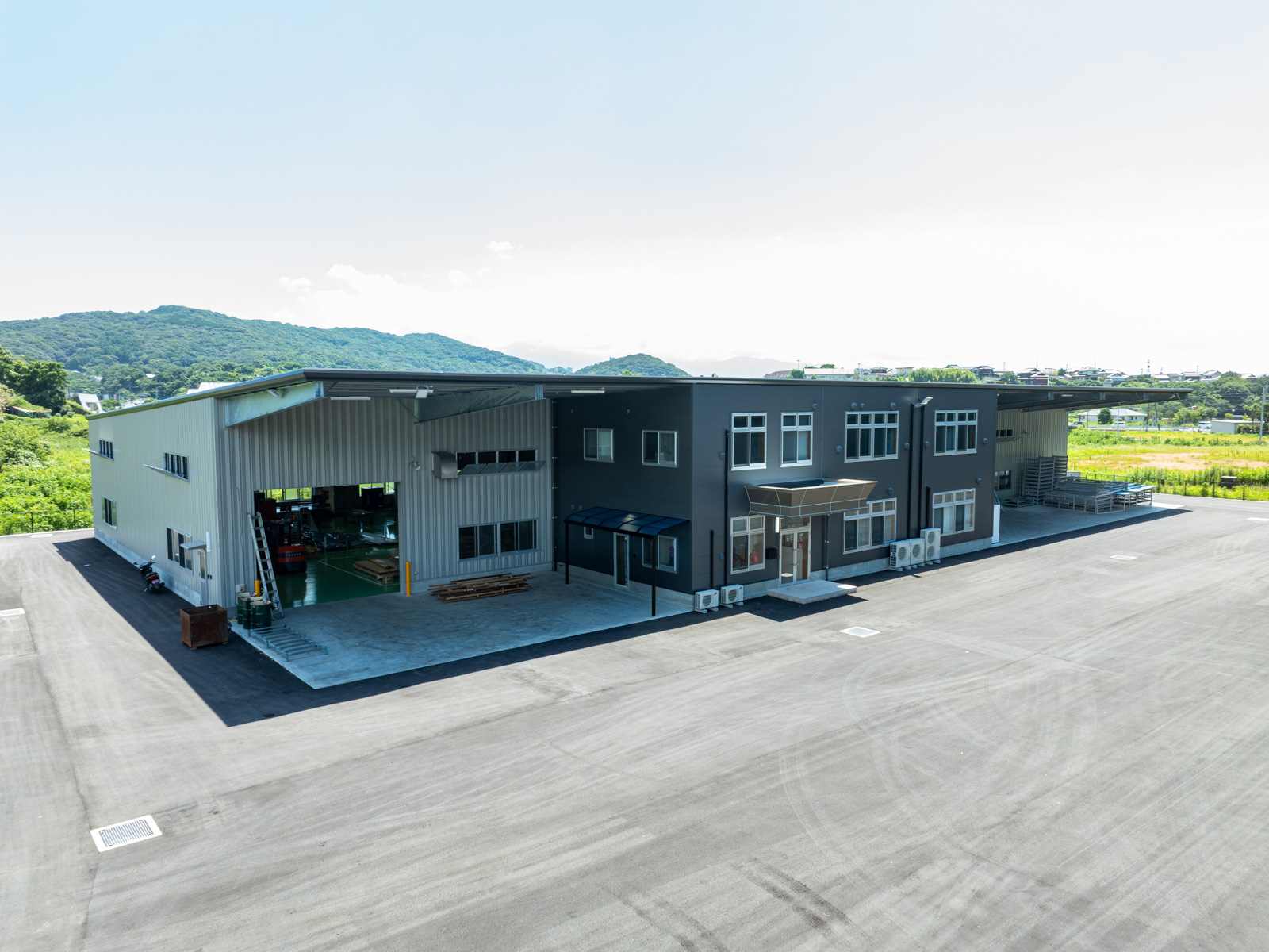 Exterior-4.JPG