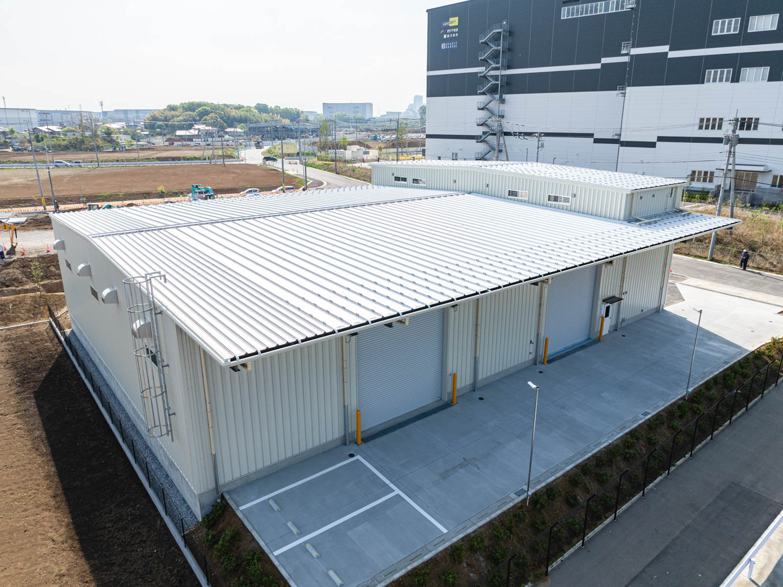 Exterior-4.JPG
