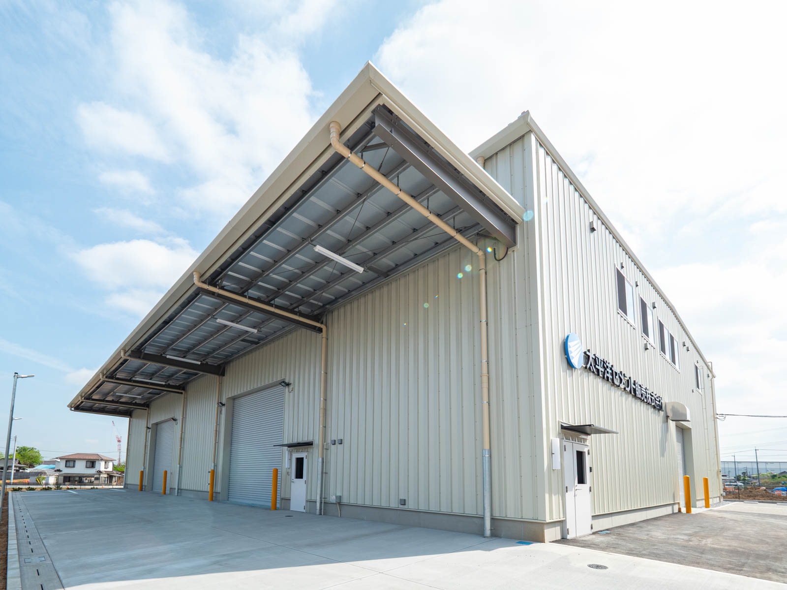 Exterior-5.JPG