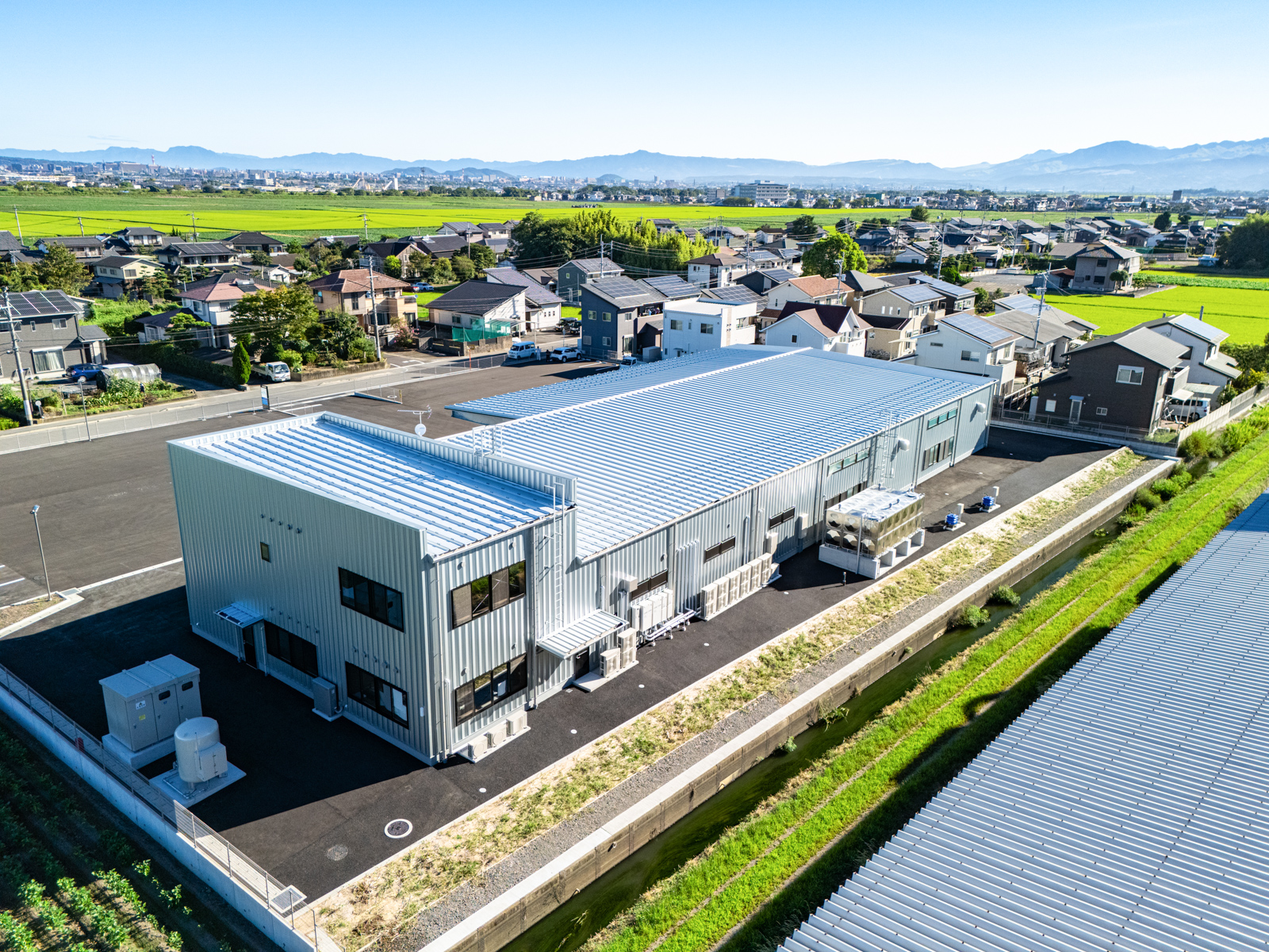 Exterior-2.JPG