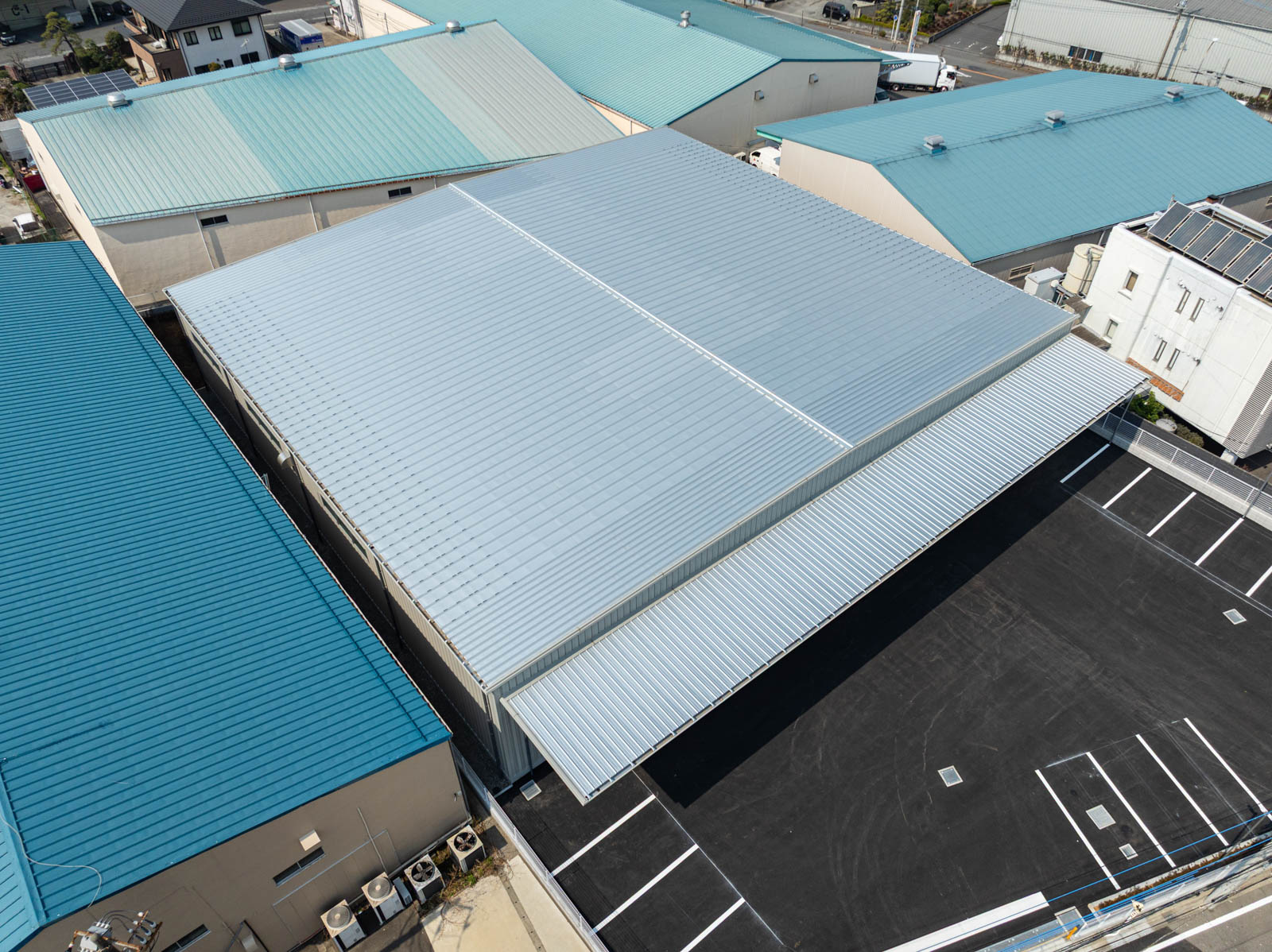 Exterior-4.JPG