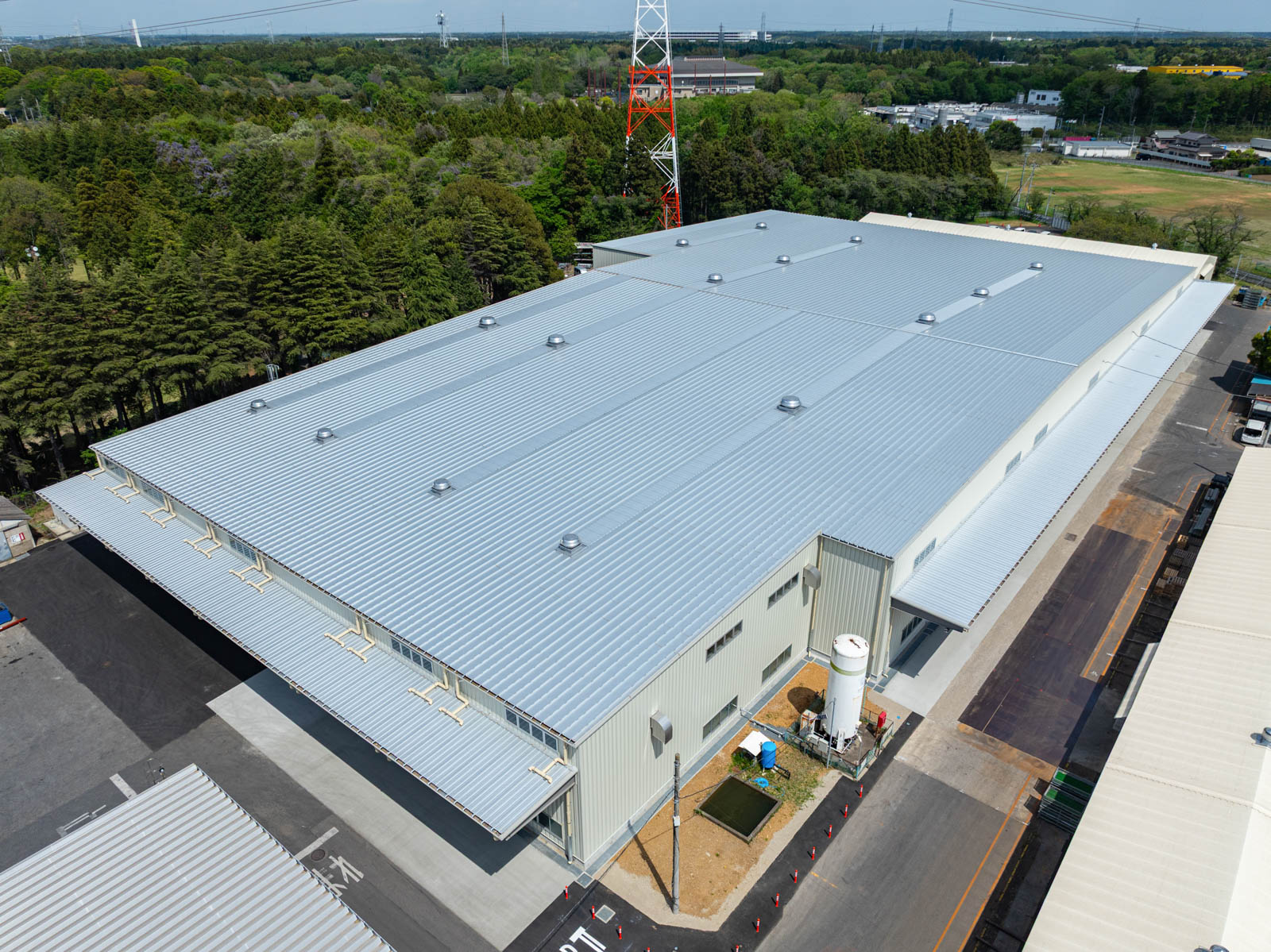 Exterior-3.JPG