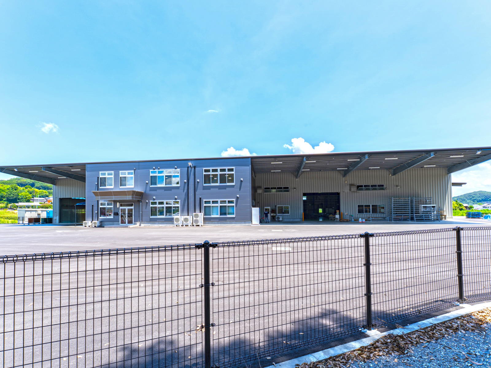Exterior-4.JPG