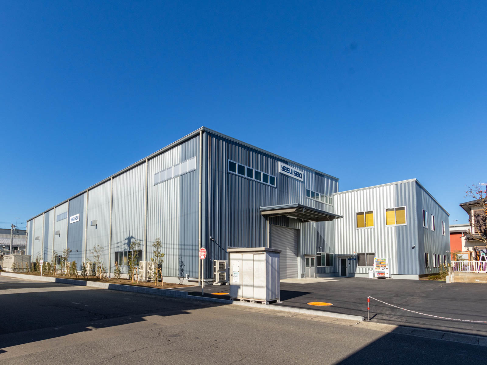 Exterior-5.JPG