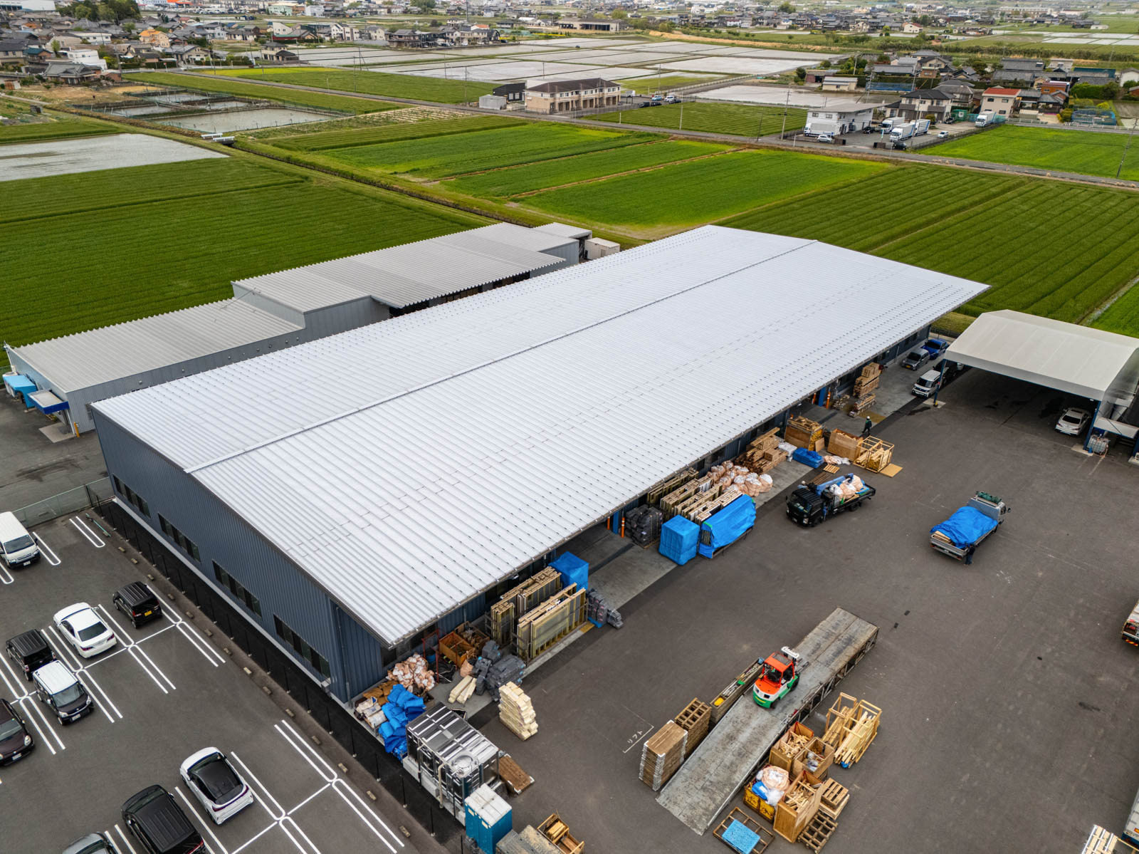 株式会社マルカ商運 三雲物流倉庫