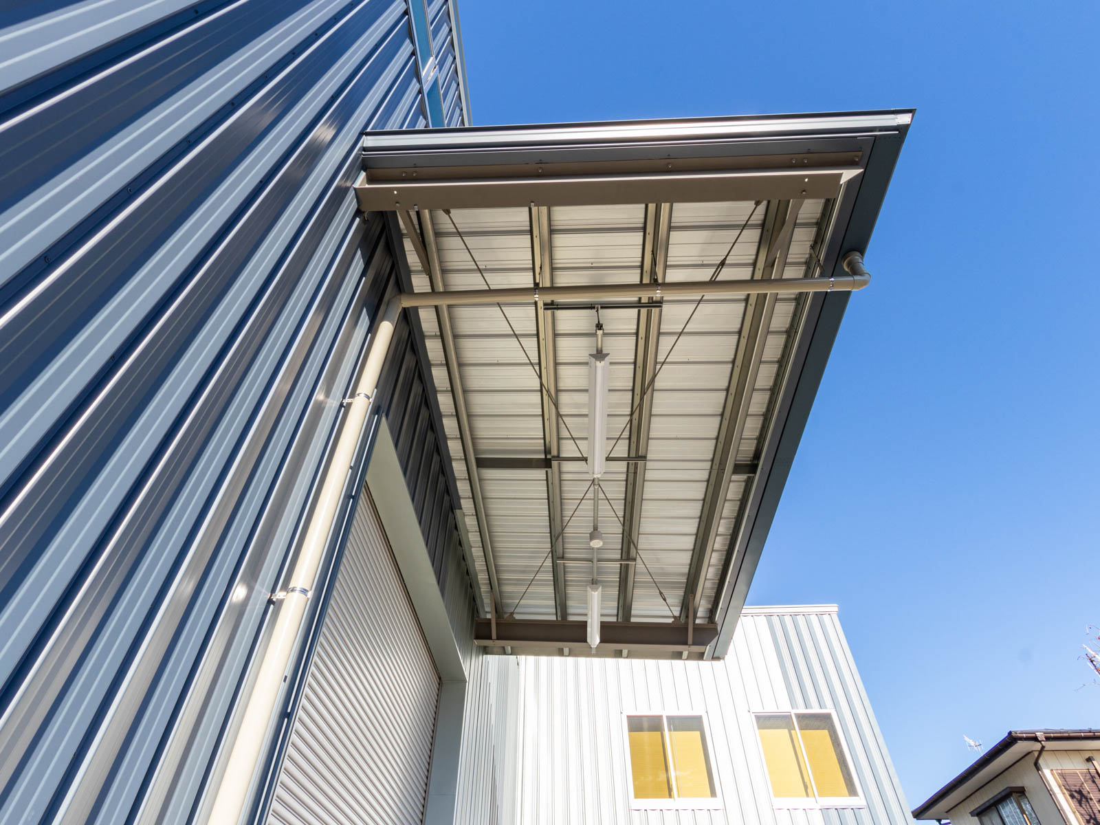 Exterior-5.JPG