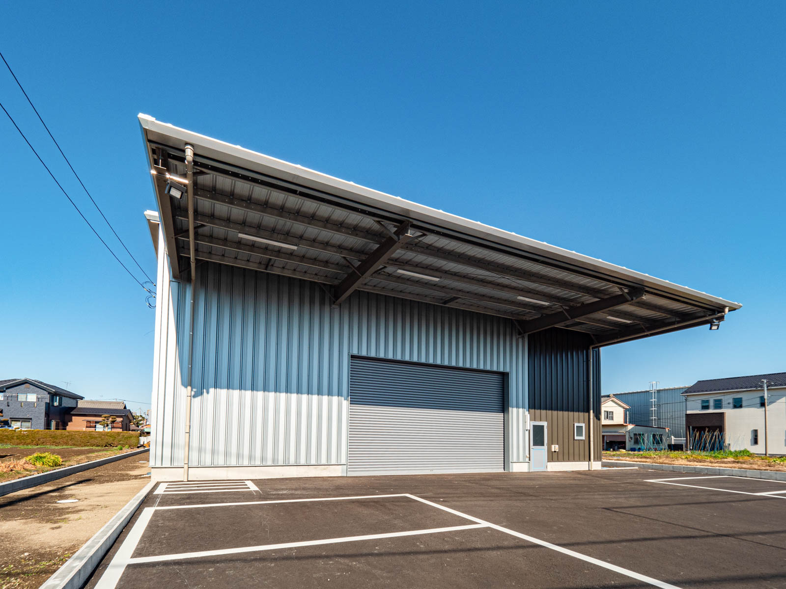 Exterior-5.JPG