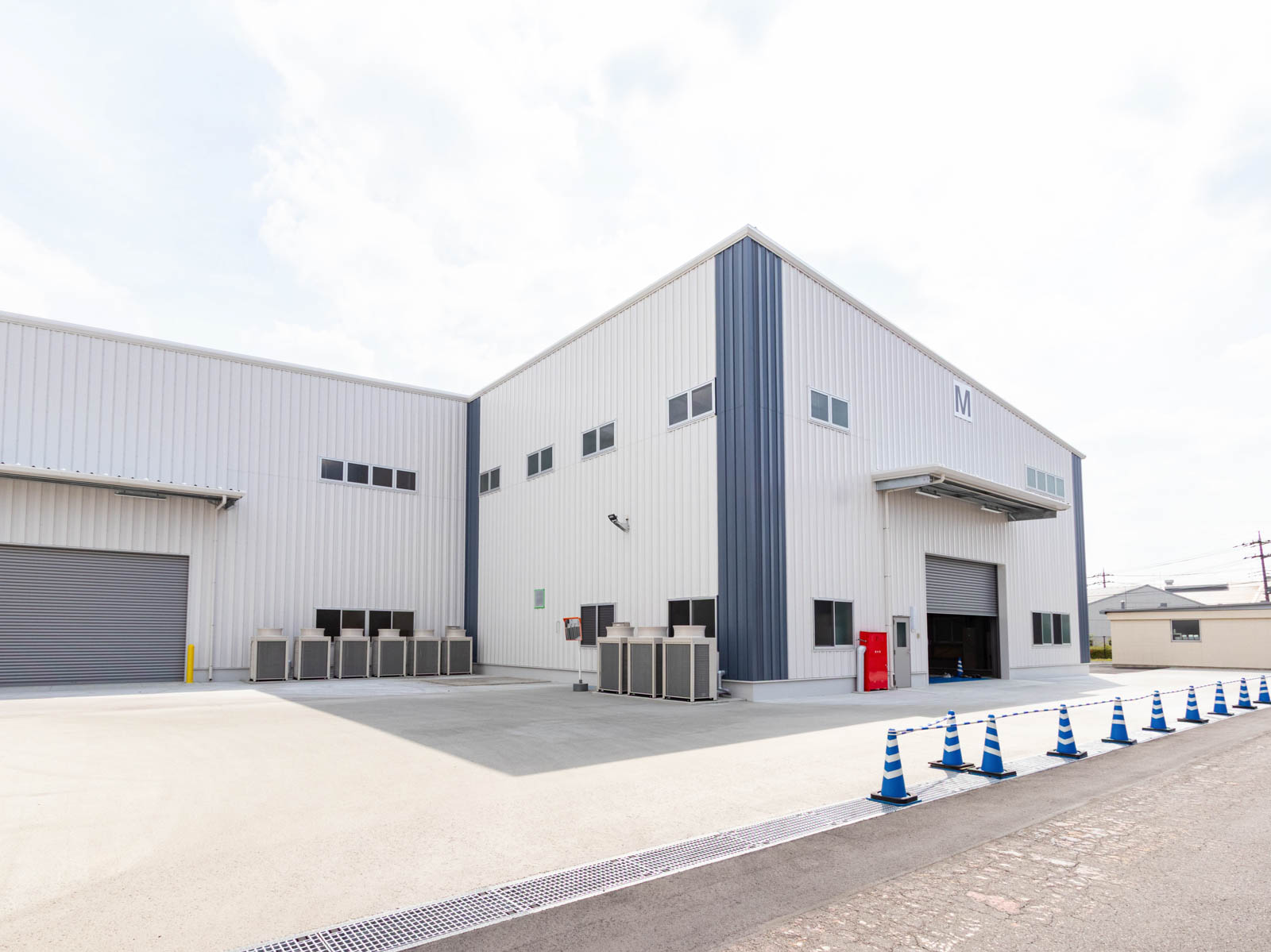Exterior-5.JPG