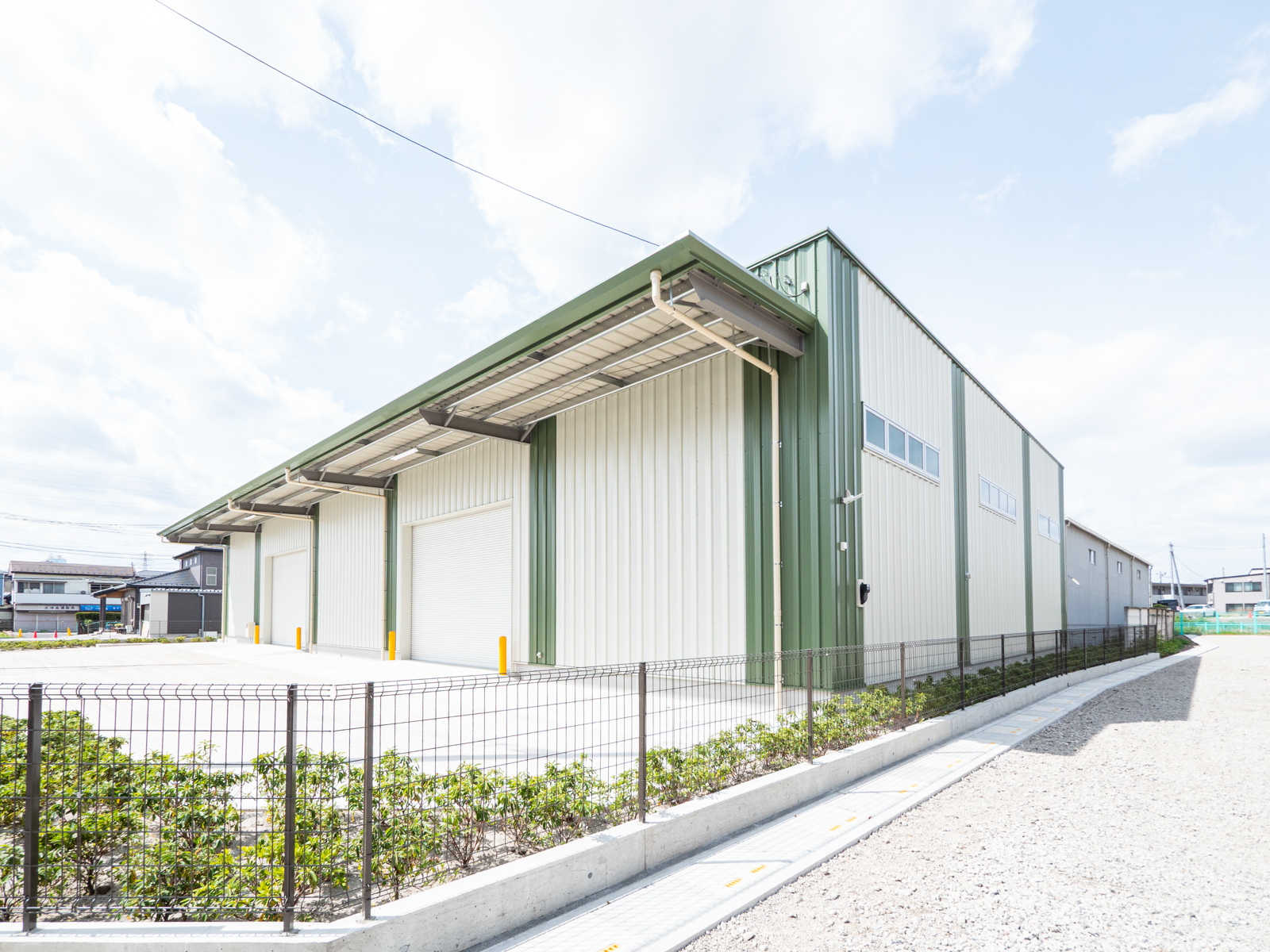 Exterior-5.JPG