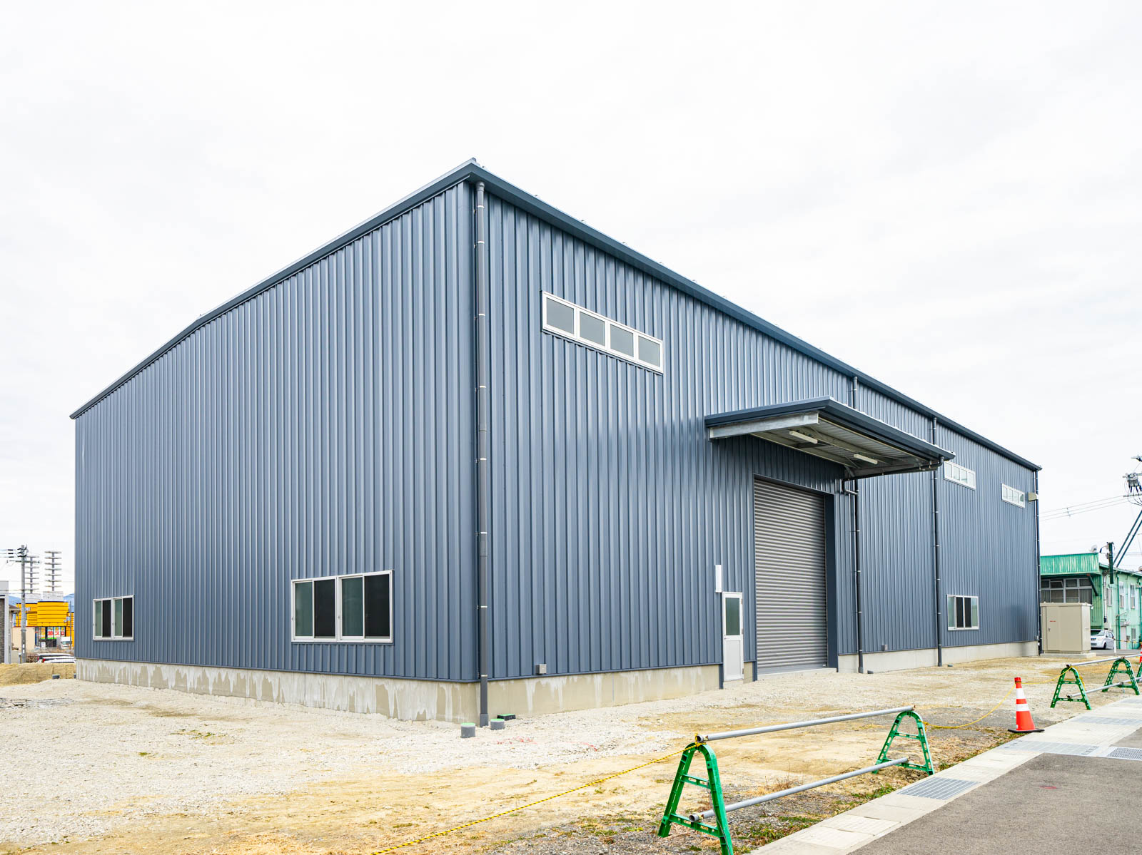 Exterior-5.JPG