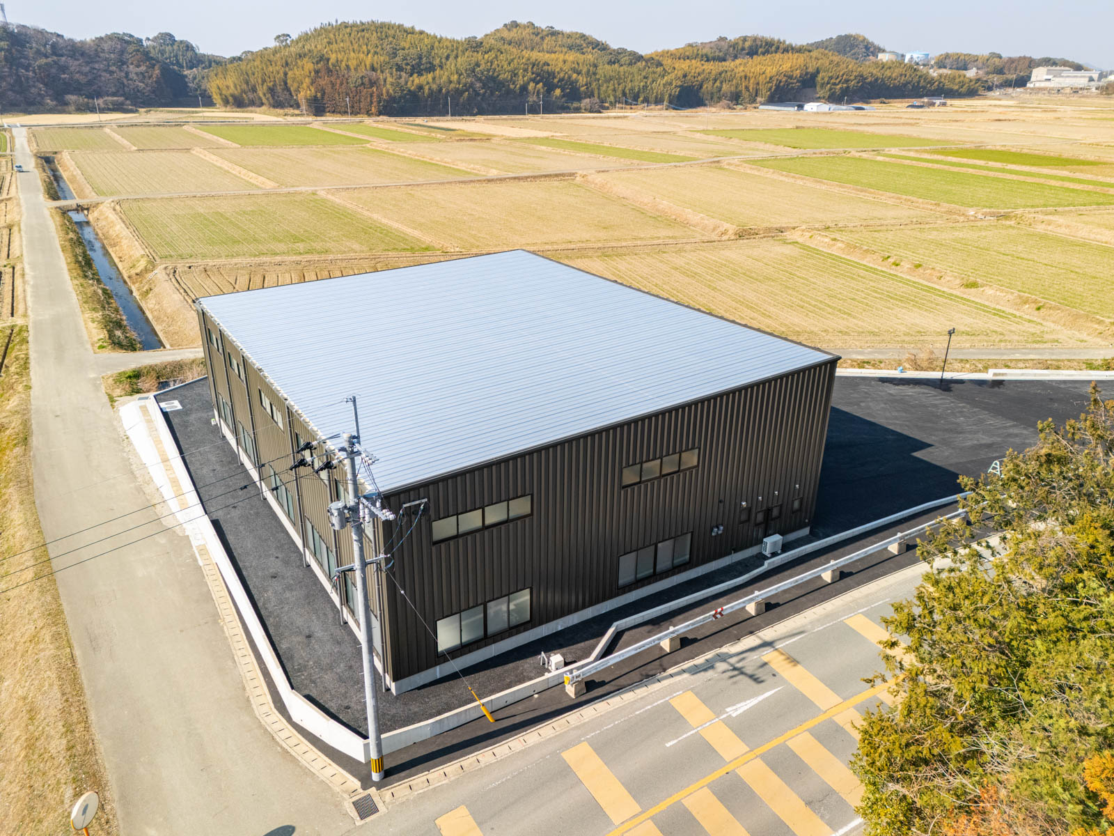 Exterior-3.JPG