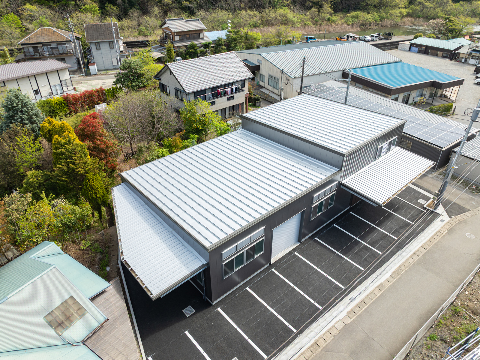Exterior-1.JPG