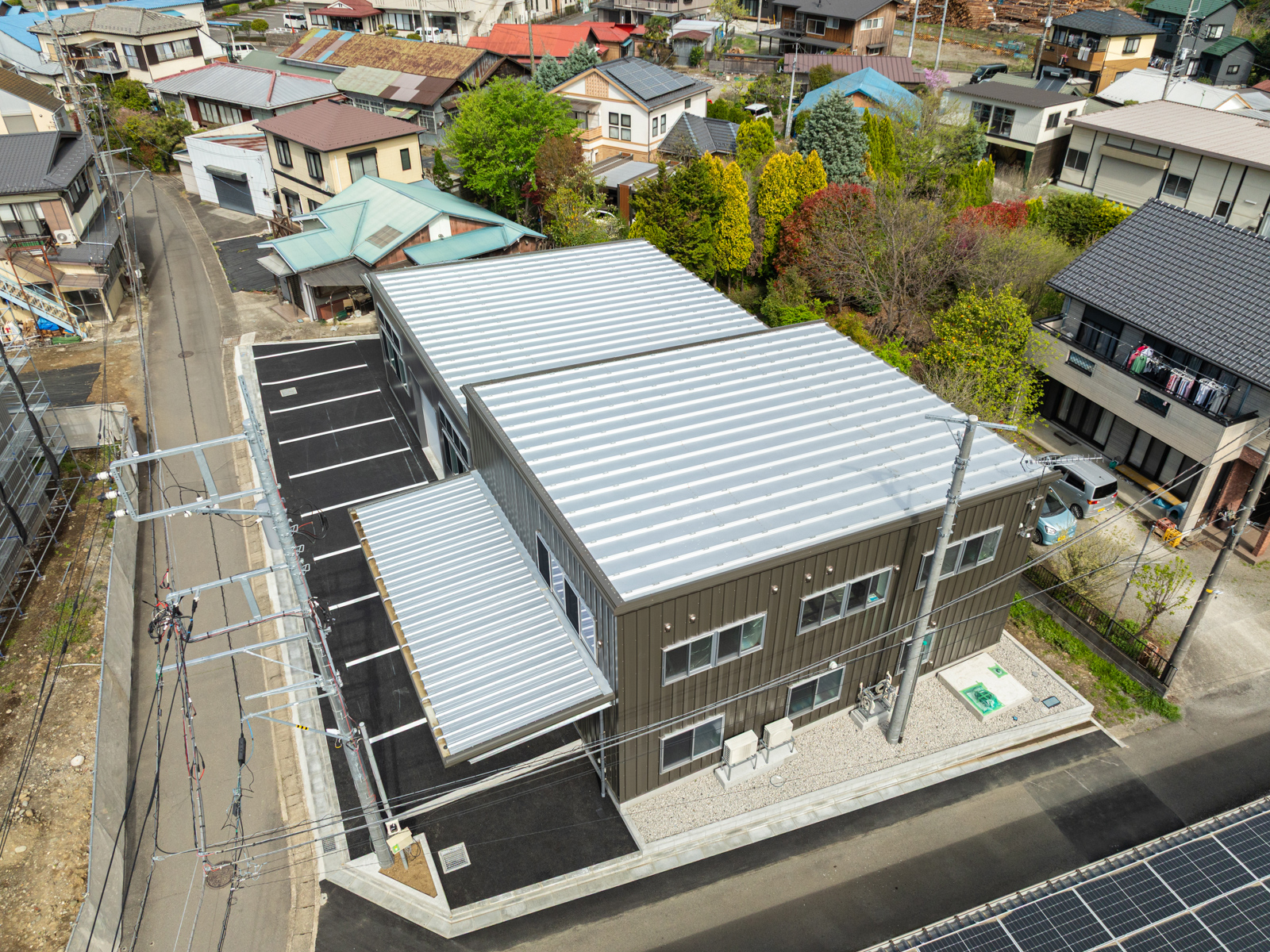 Exterior-3.JPG