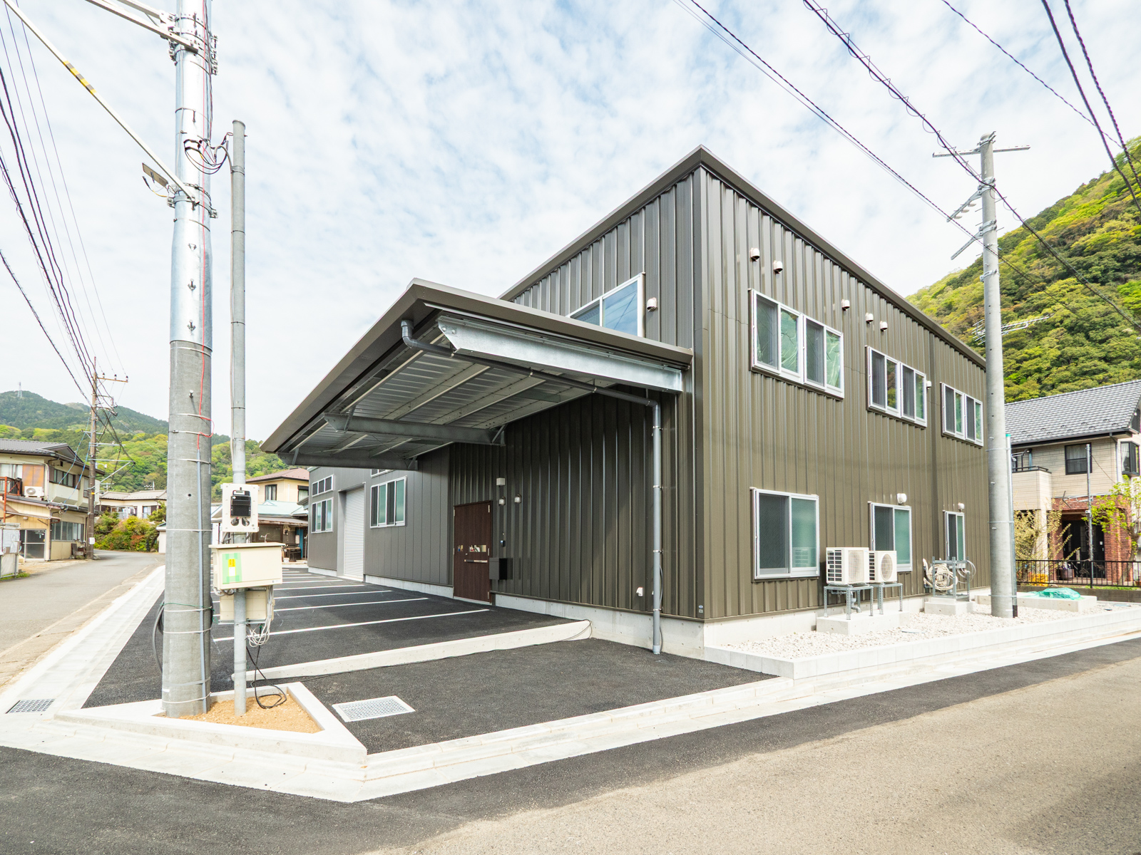 Exterior-2.JPG