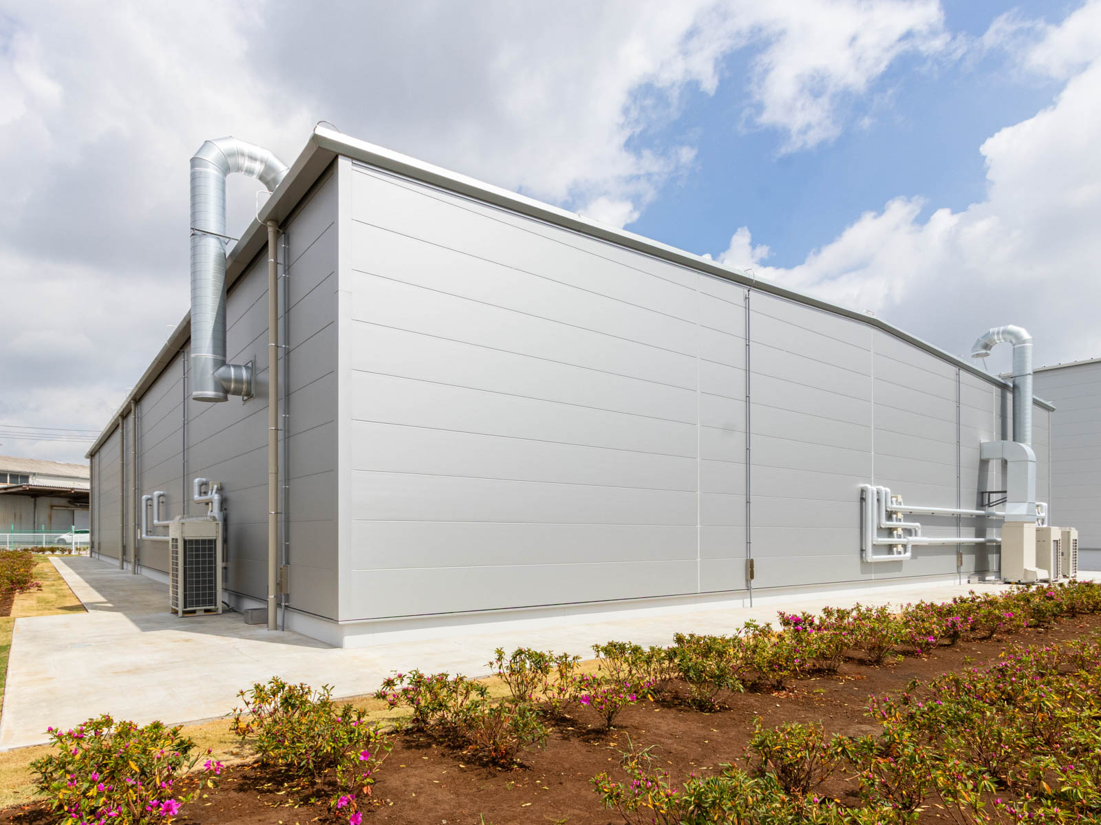 Exterior-5.JPG